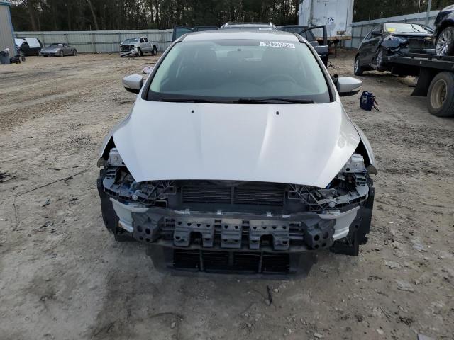 Photo 4 VIN: 1N6SD16S7TC362631 - FORD FOCUS 