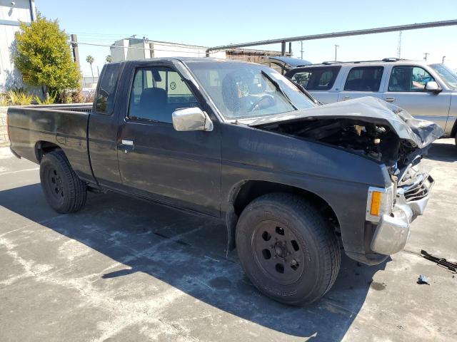 Photo 3 VIN: 1N6SD16S7VC335805 - NISSAN TITAN 