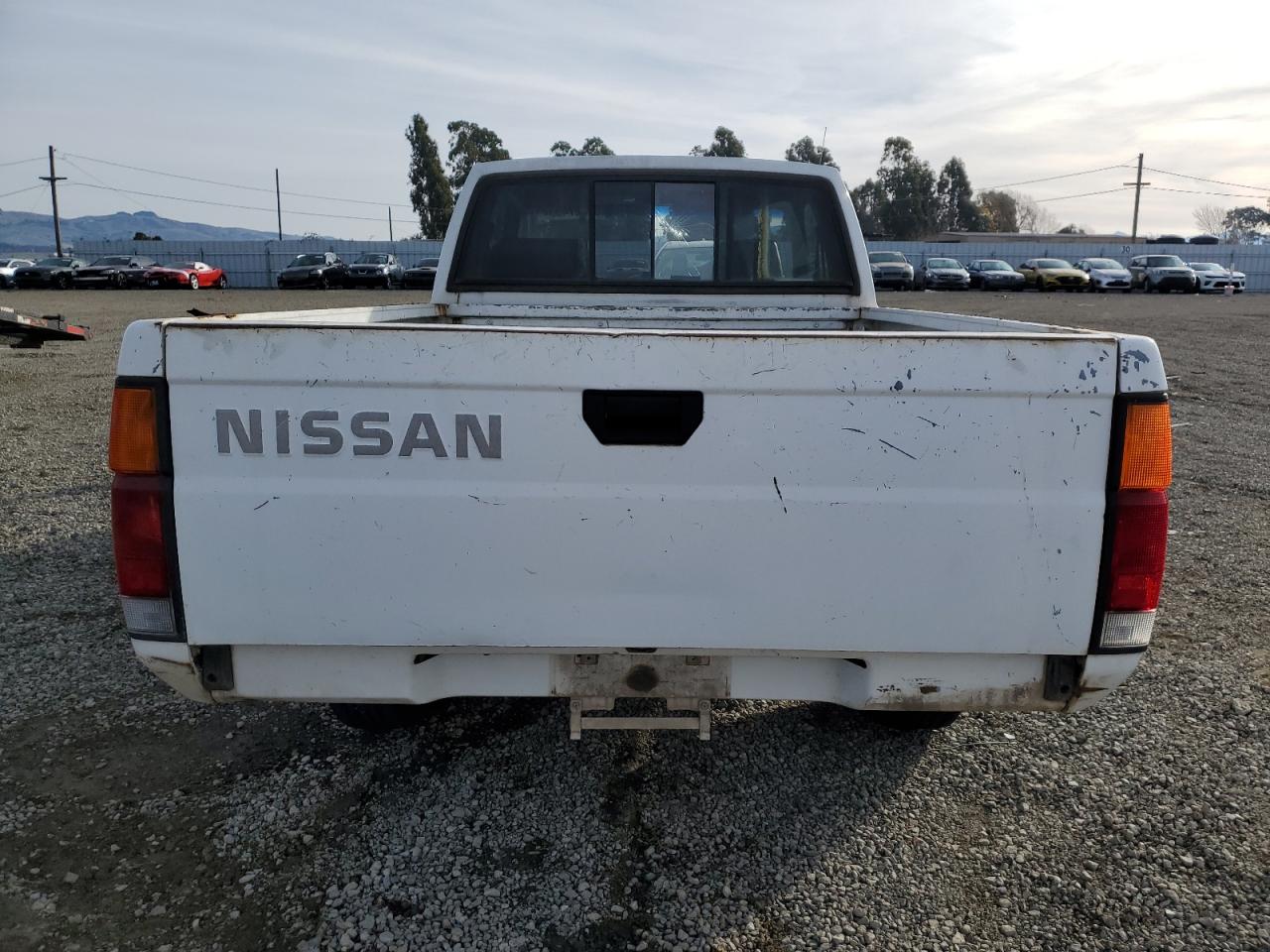 Photo 5 VIN: 1N6SD16S9PC436945 - NISSAN TITAN 