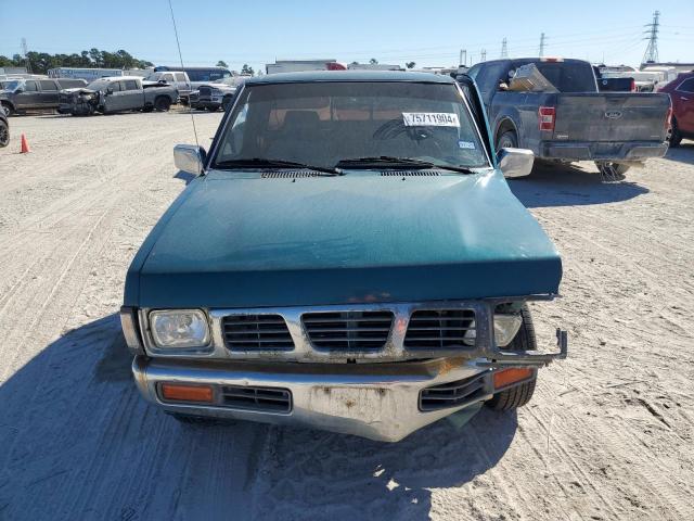 Photo 4 VIN: 1N6SD16S9SC385259 - NISSAN TRUCK KING 