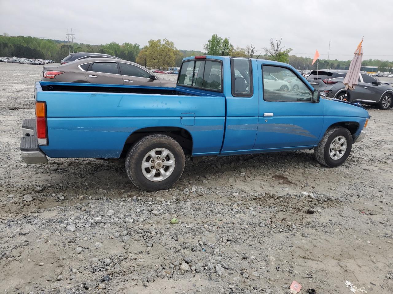 Photo 2 VIN: 1N6SD16SXSC310960 - NISSAN TITAN 