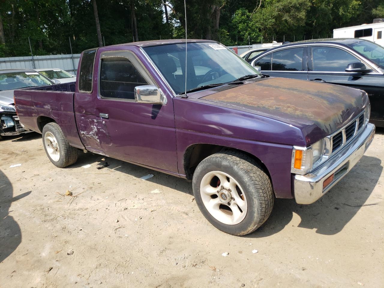 Photo 3 VIN: 1N6SD16SXSC402456 - NISSAN TITAN 