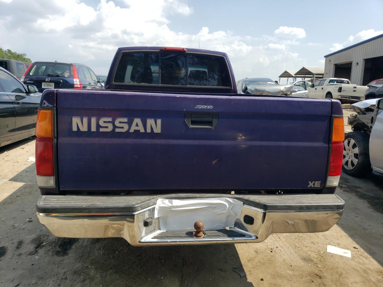 Photo 5 VIN: 1N6SD16SXSC402456 - NISSAN TITAN 