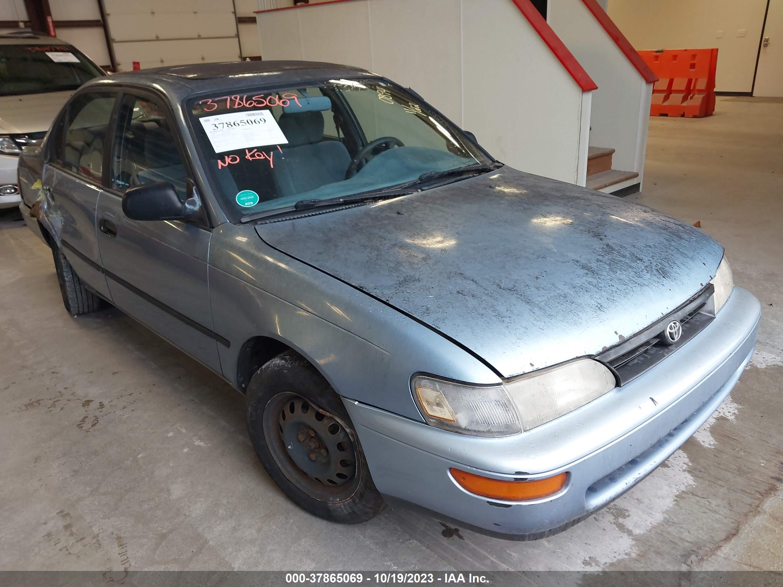 Photo 0 VIN: 1NXAE09B3SZ260894 - TOYOTA COROLLA 