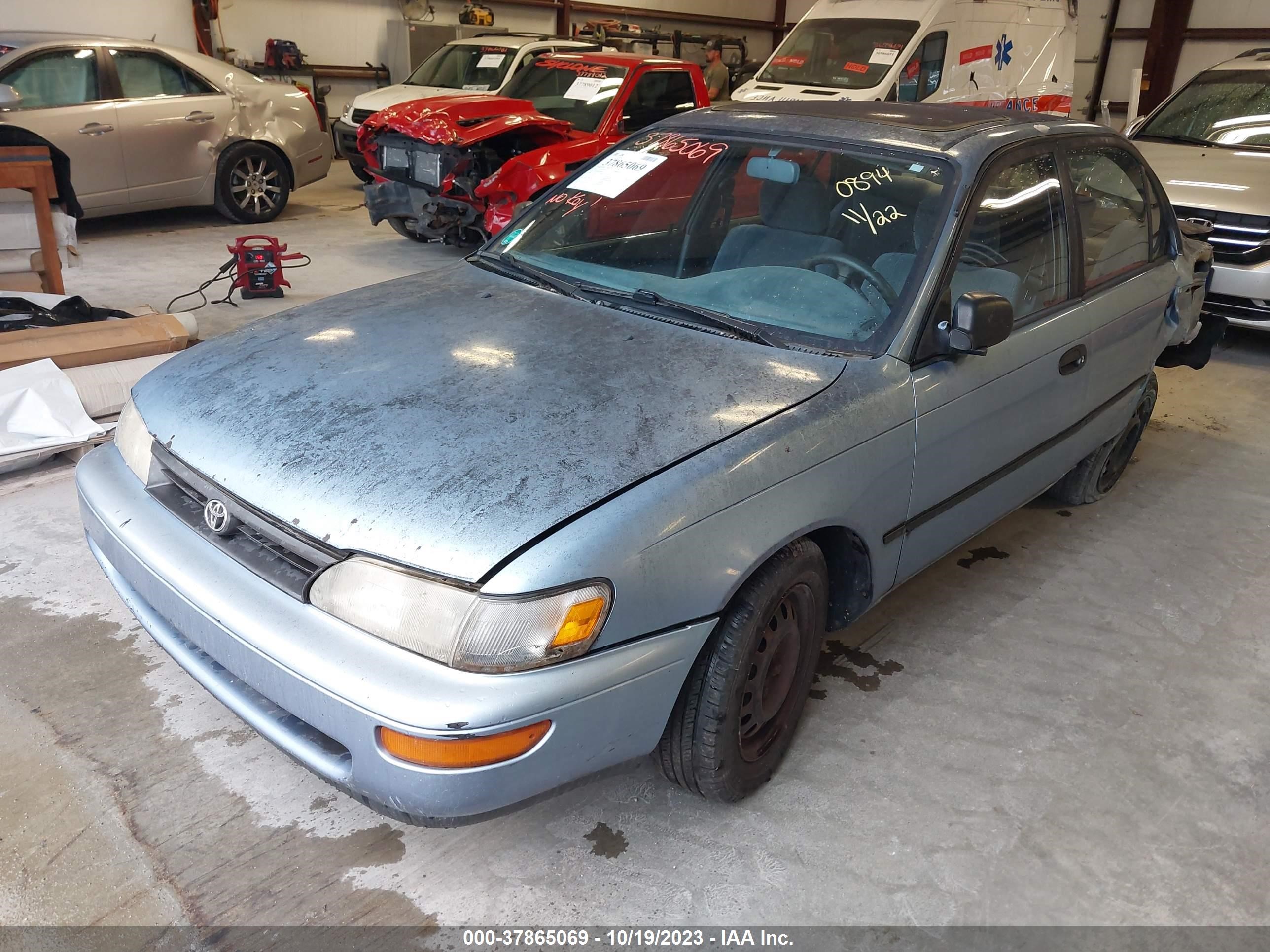 Photo 1 VIN: 1NXAE09B3SZ260894 - TOYOTA COROLLA 