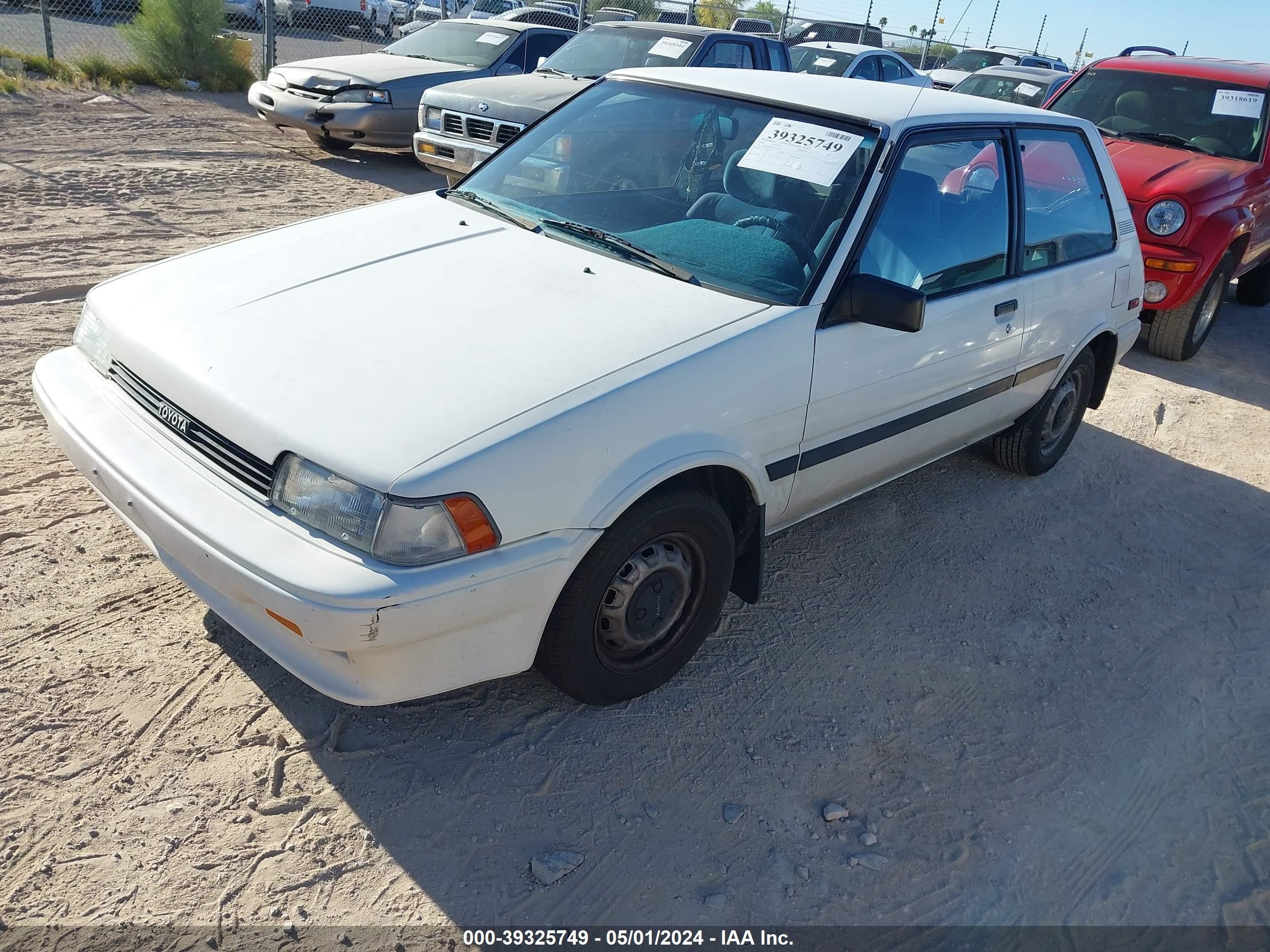 Photo 1 VIN: 1NXAE82G8JZ554505 - TOYOTA COROLLA 