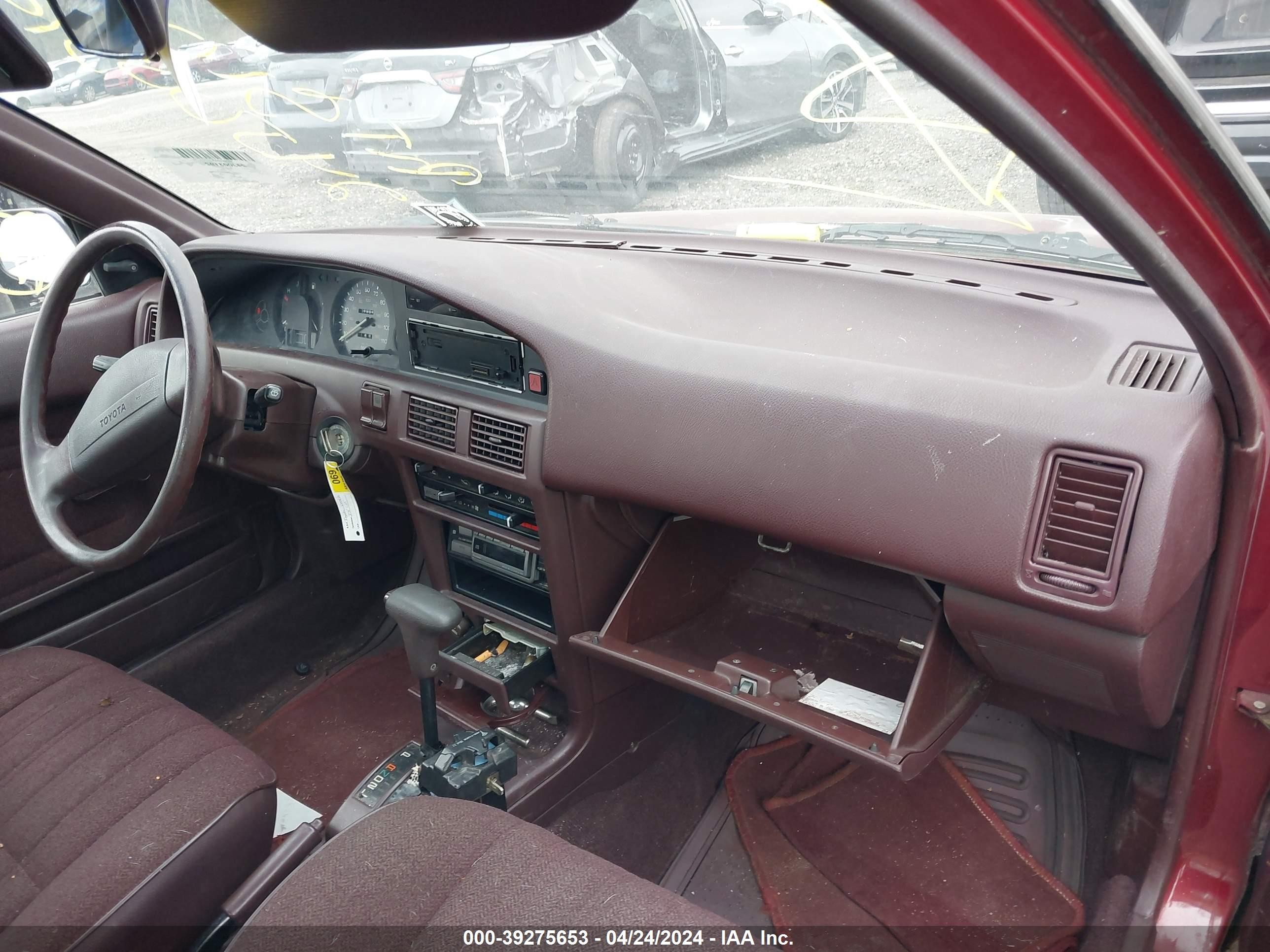 Photo 4 VIN: 1NXAE92E6KZ028024 - TOYOTA COROLLA 