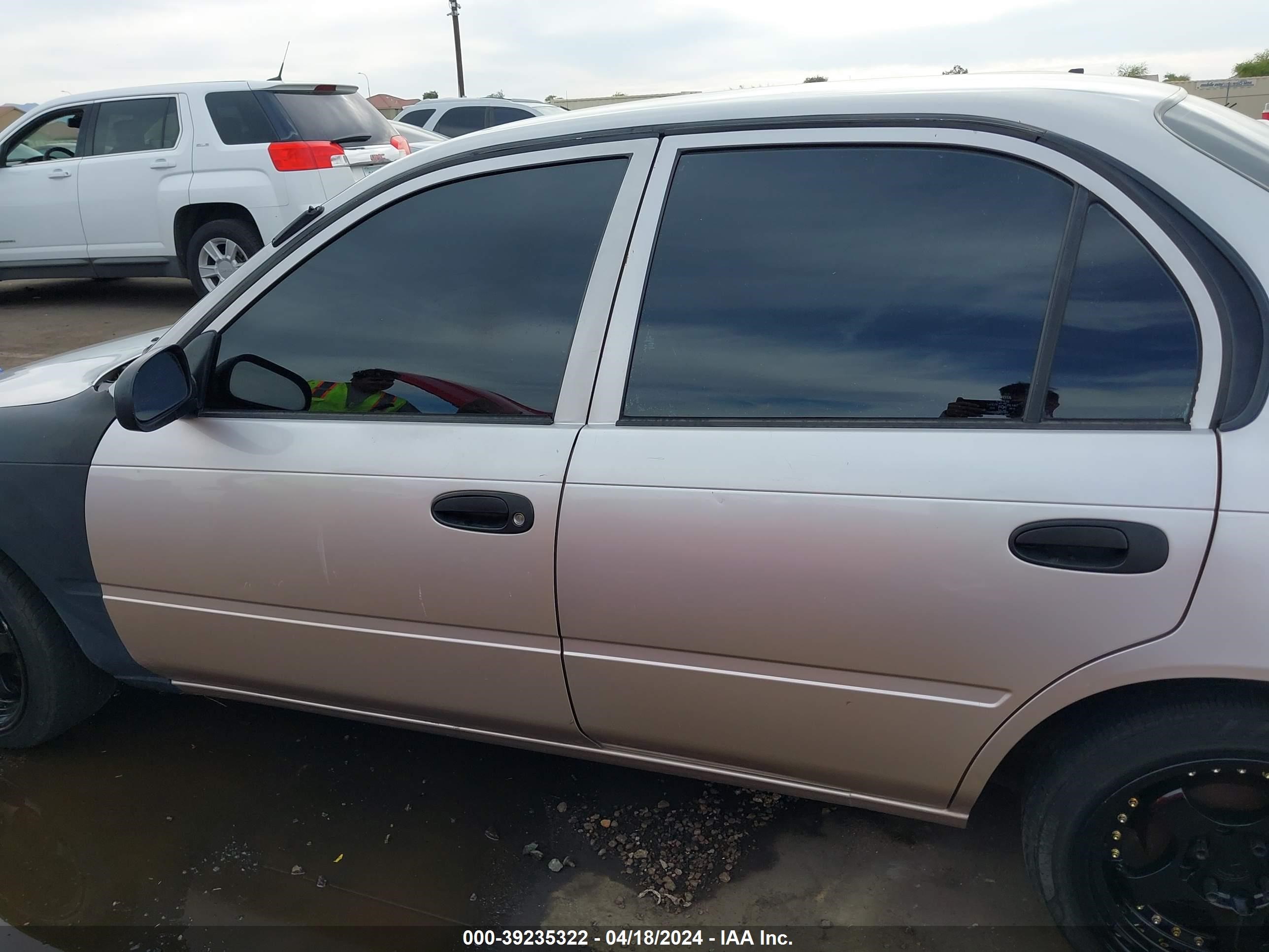 Photo 13 VIN: 1NXBA02E0TZ422650 - TOYOTA COROLLA 