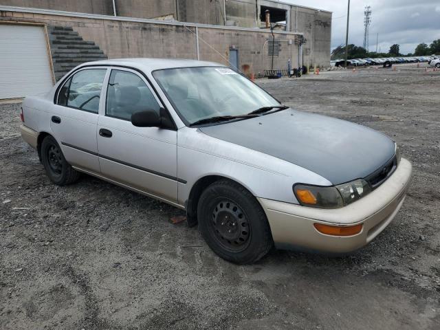 Photo 3 VIN: 1NXBA02E0VZ543326 - TOYOTA COROLLA BA 