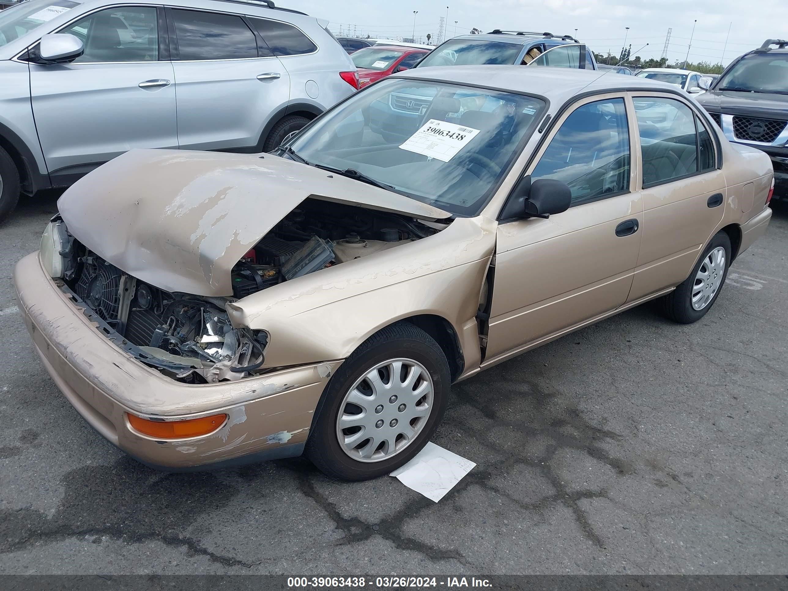 Photo 1 VIN: 1NXBA02E0VZ660419 - TOYOTA COROLLA 