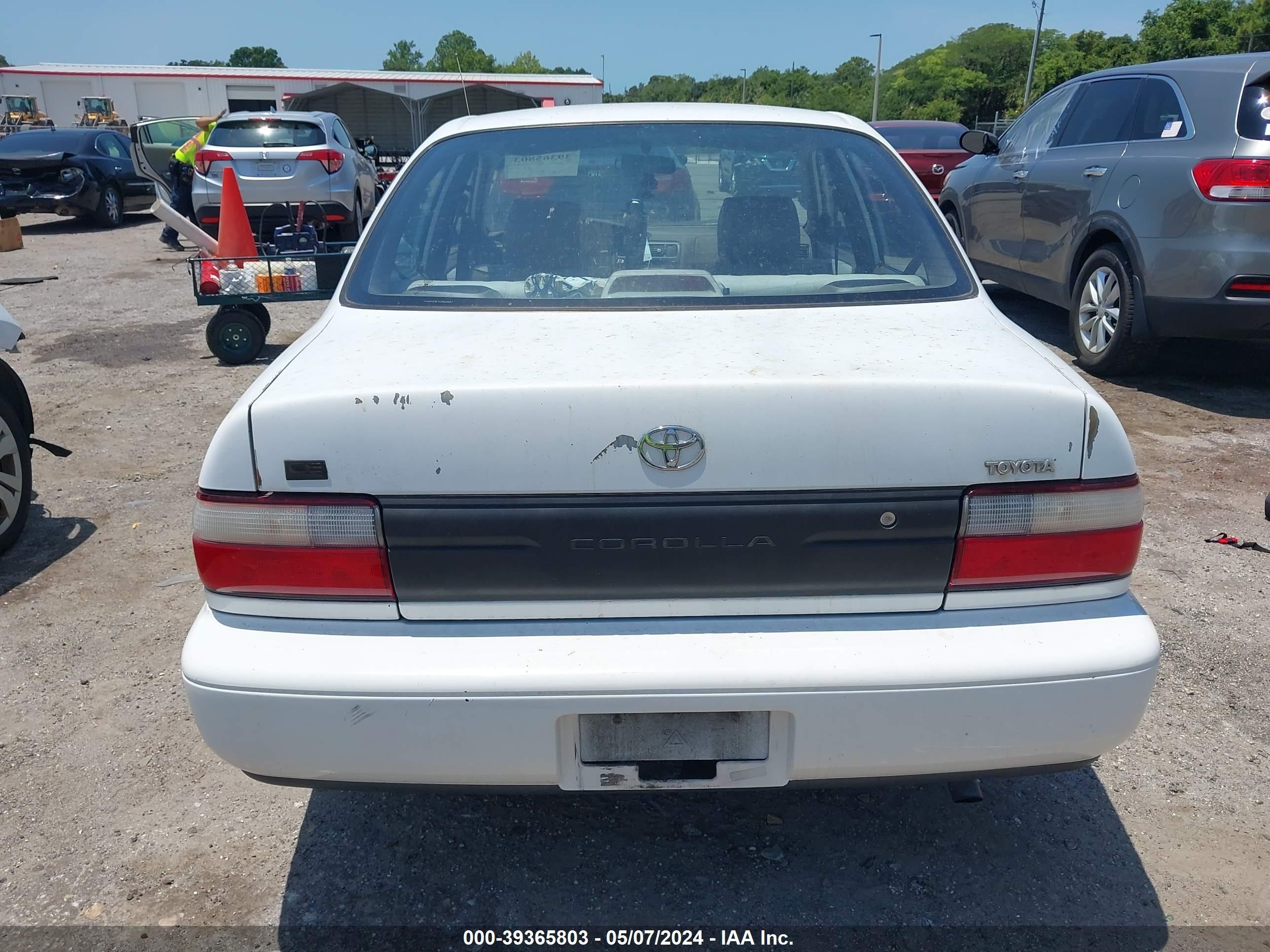 Photo 15 VIN: 1NXBA02E4VZ569587 - TOYOTA COROLLA 