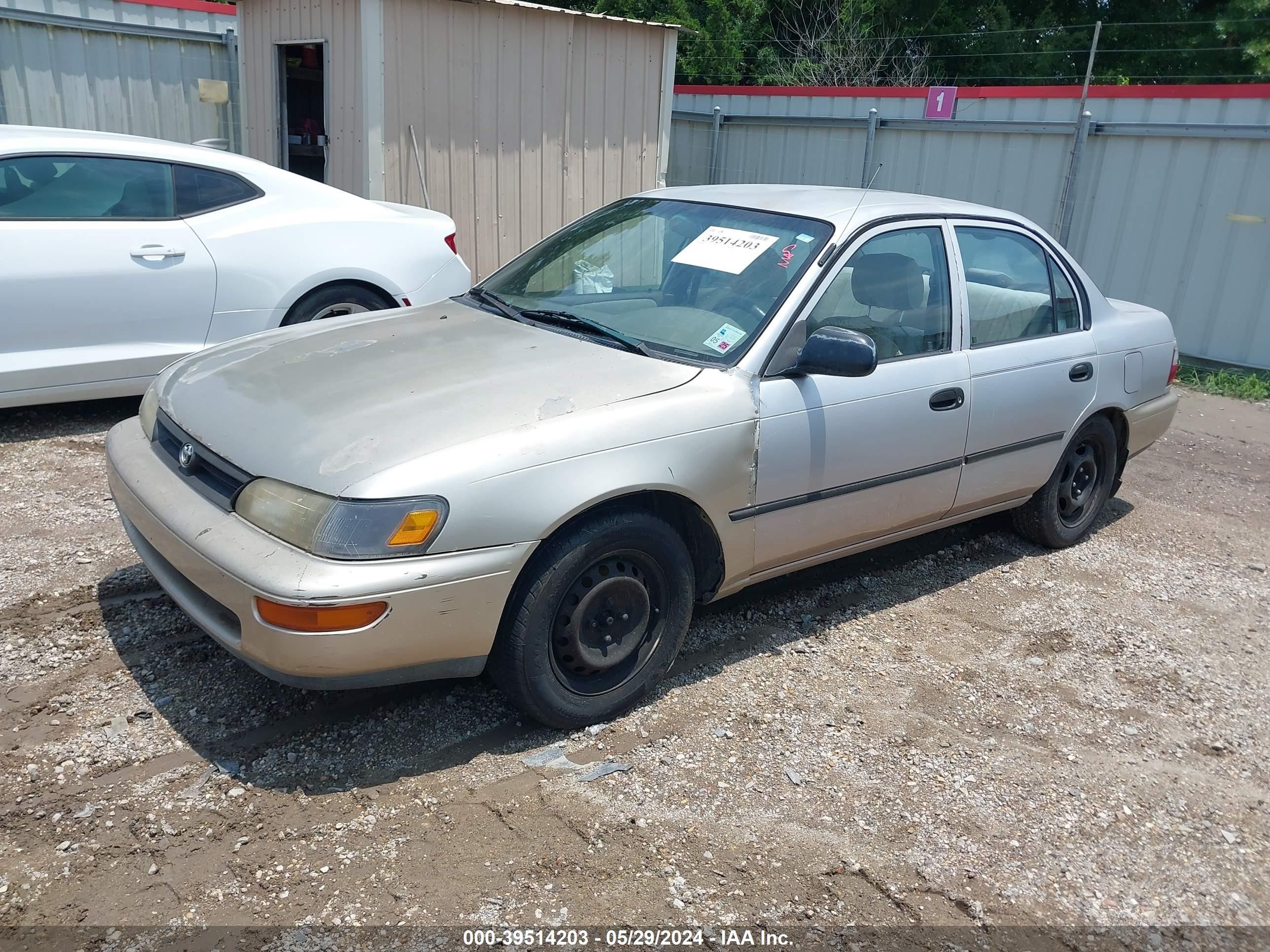 Photo 1 VIN: 1NXBA02E5VZ503274 - TOYOTA COROLLA 