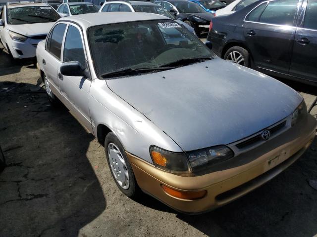 Photo 3 VIN: 1NXBA02E6VZ586911 - TOYOTA COROLLA 