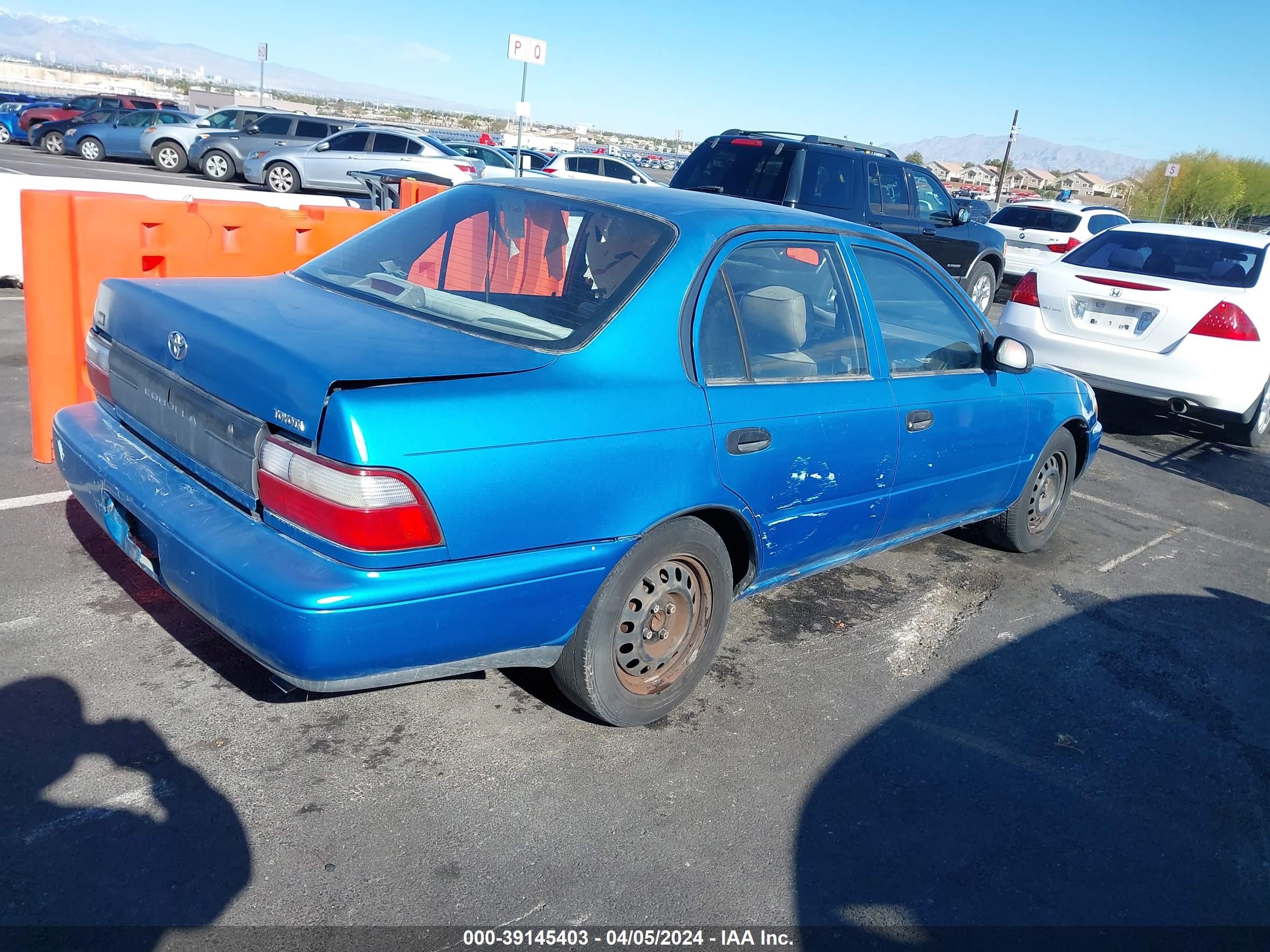 Photo 3 VIN: 1NXBA02E6VZ596628 - TOYOTA COROLLA 