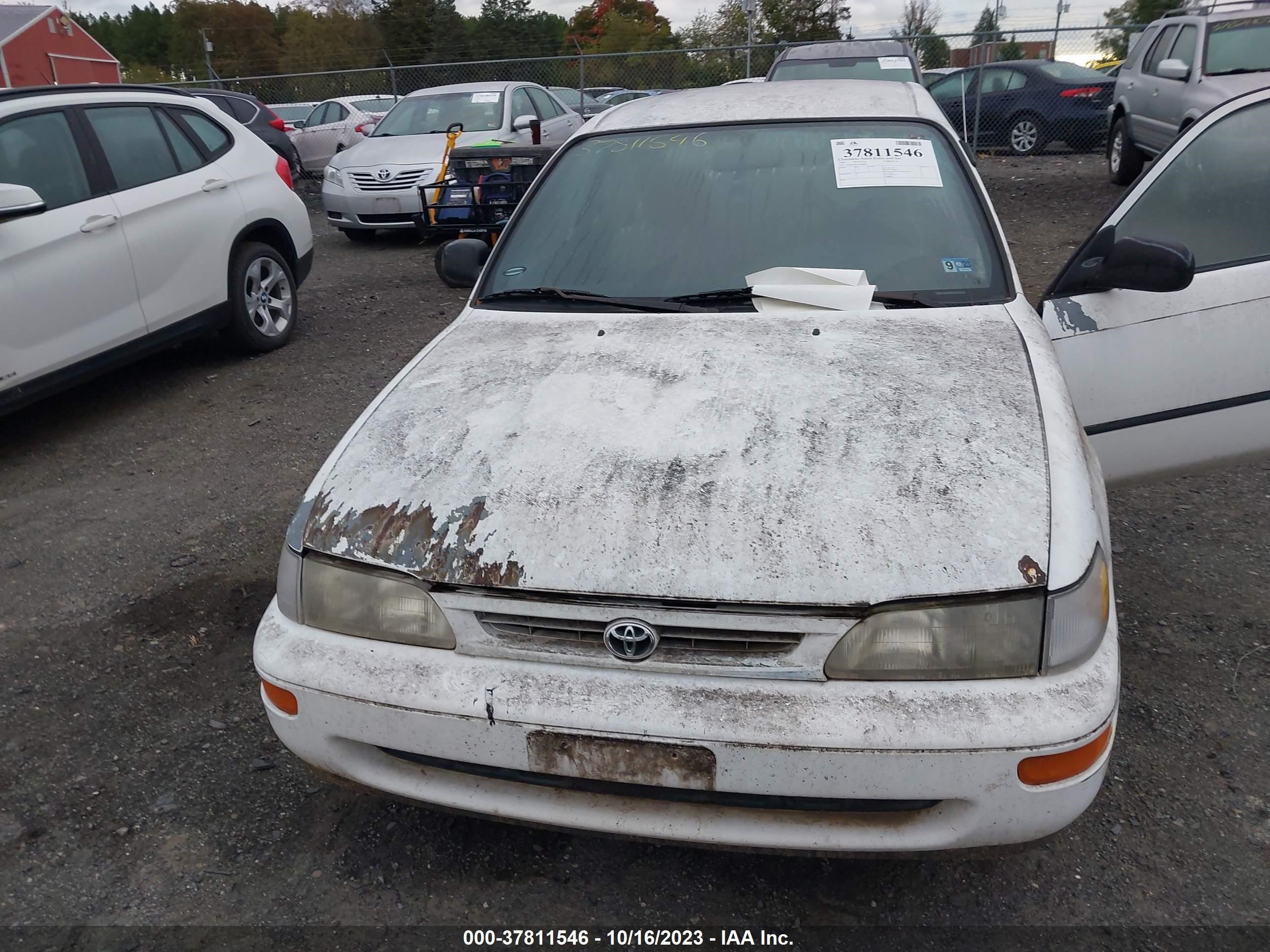 Photo 5 VIN: 1NXBA02E9TZ486895 - TOYOTA COROLLA 