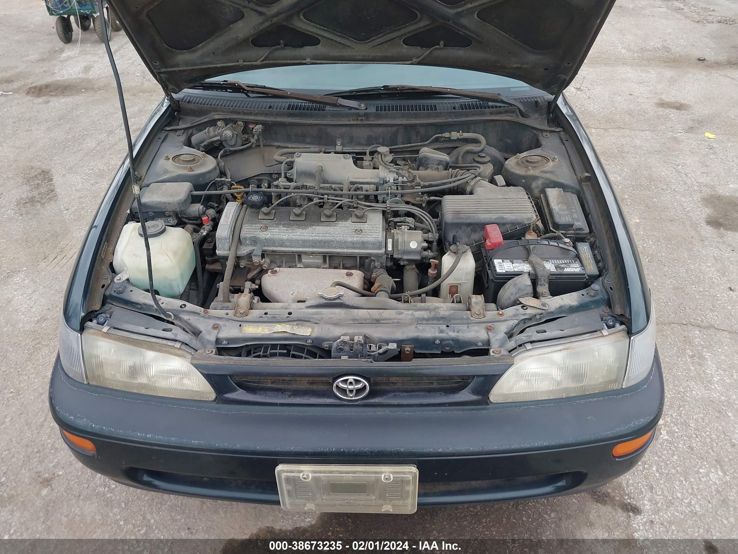 Photo 9 VIN: 1NXBB02E0TZ460084 - TOYOTA COROLLA 