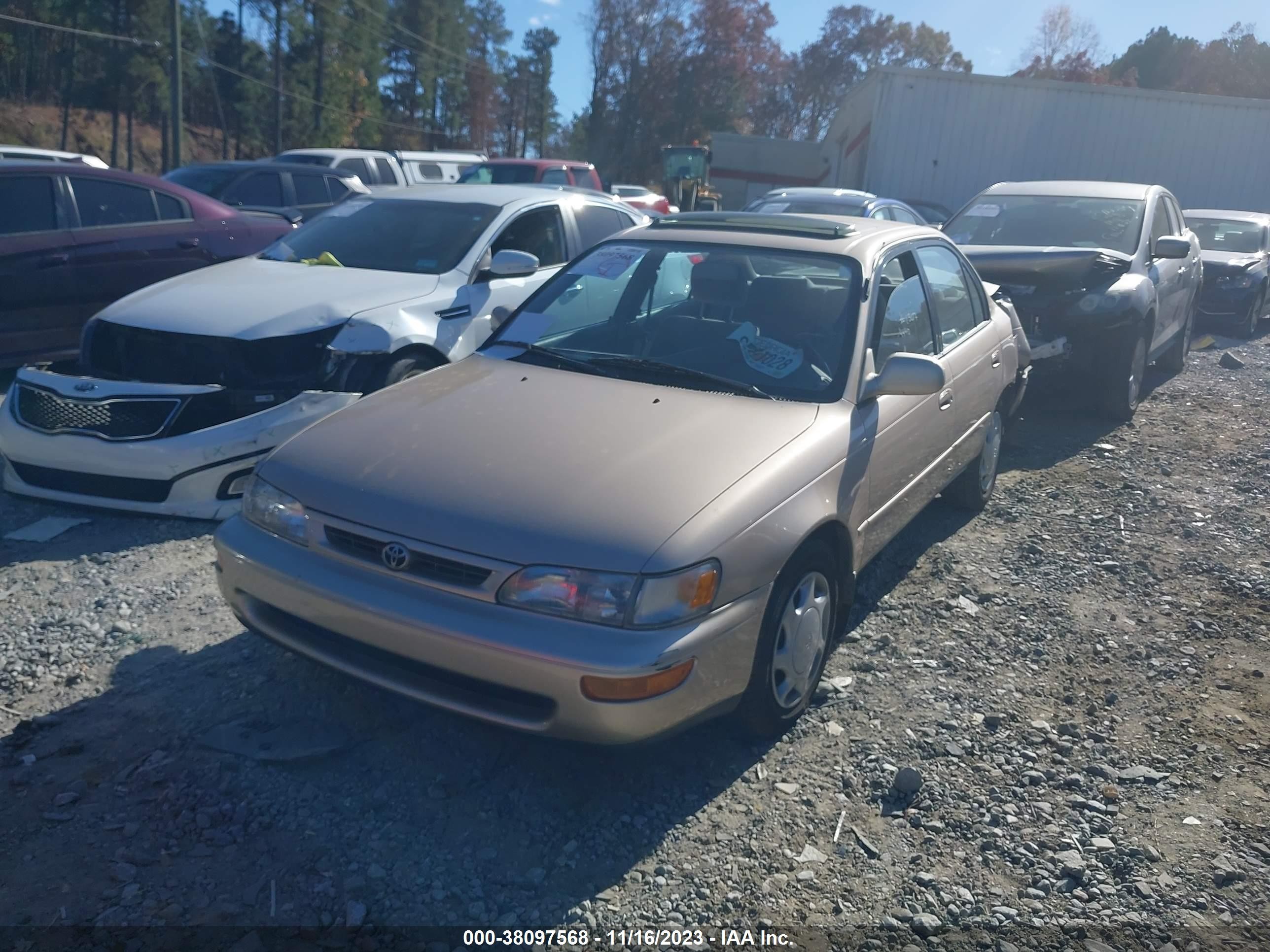 Photo 1 VIN: 1NXBB02E0TZ474440 - TOYOTA COROLLA 