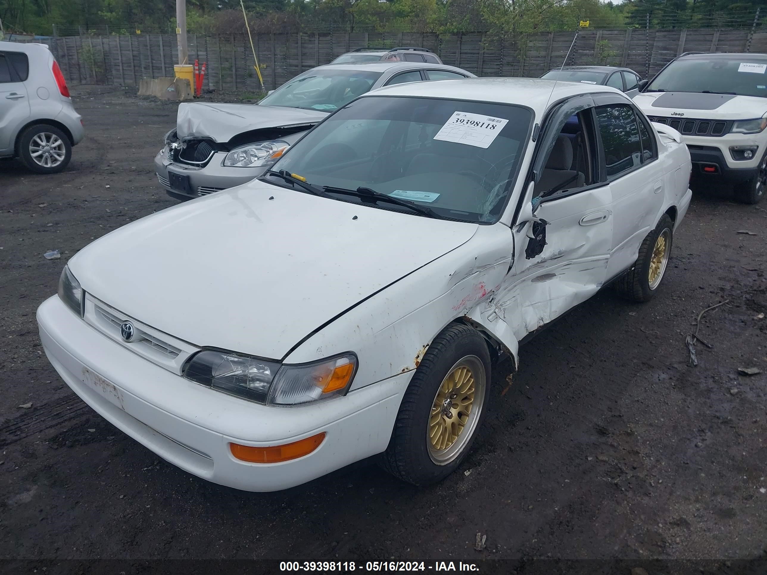 Photo 1 VIN: 1NXBB02E0VZ580938 - TOYOTA COROLLA 