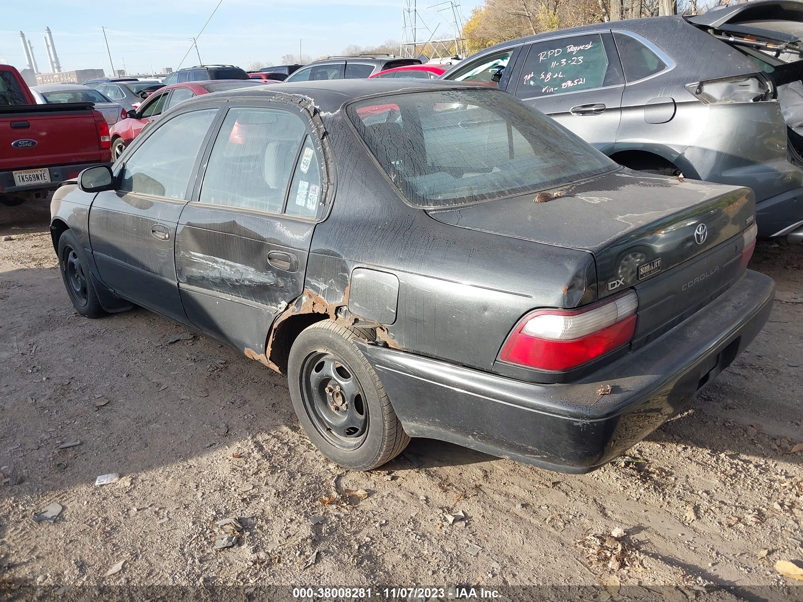 Photo 2 VIN: 1NXBB02E4VZ504512 - TOYOTA COROLLA 