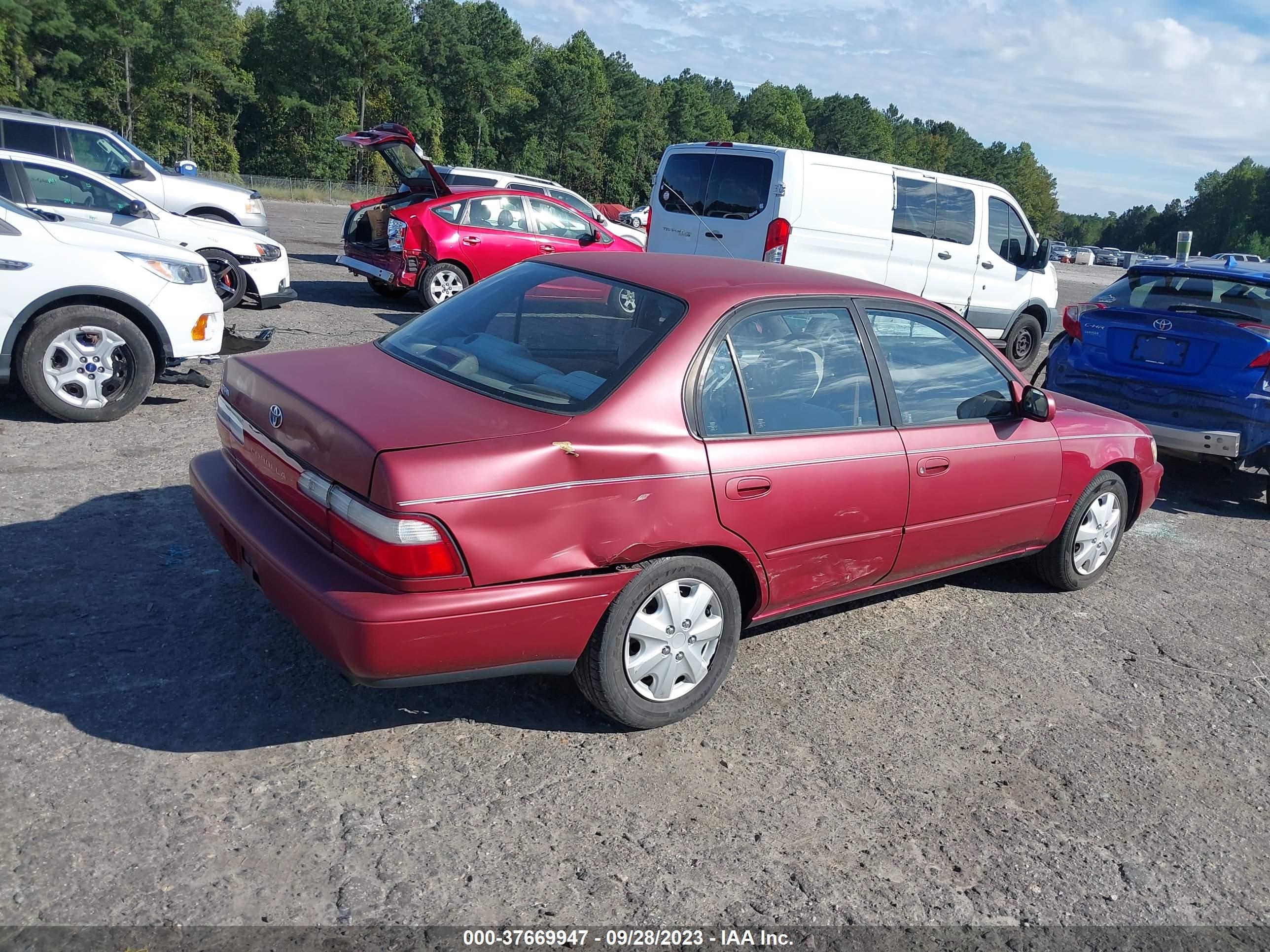 Photo 3 VIN: 1NXBB02E5VZ568493 - TOYOTA COROLLA 