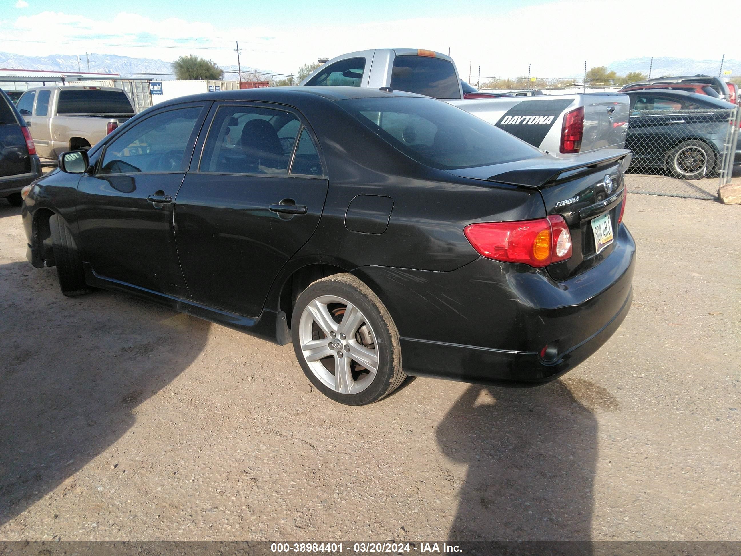 Photo 2 VIN: 1NXBE40E99Z056940 - TOYOTA COROLLA 