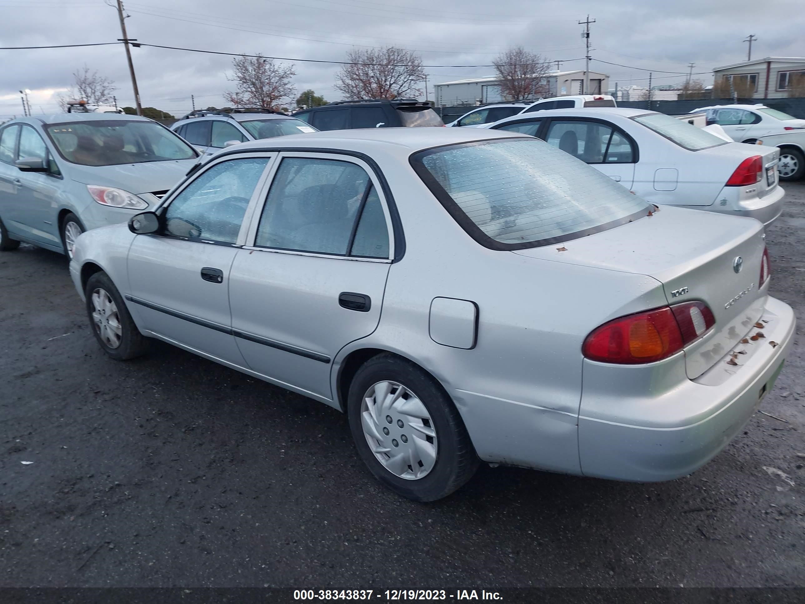 Photo 2 VIN: 1NXBR12E0YZ417227 - TOYOTA COROLLA 