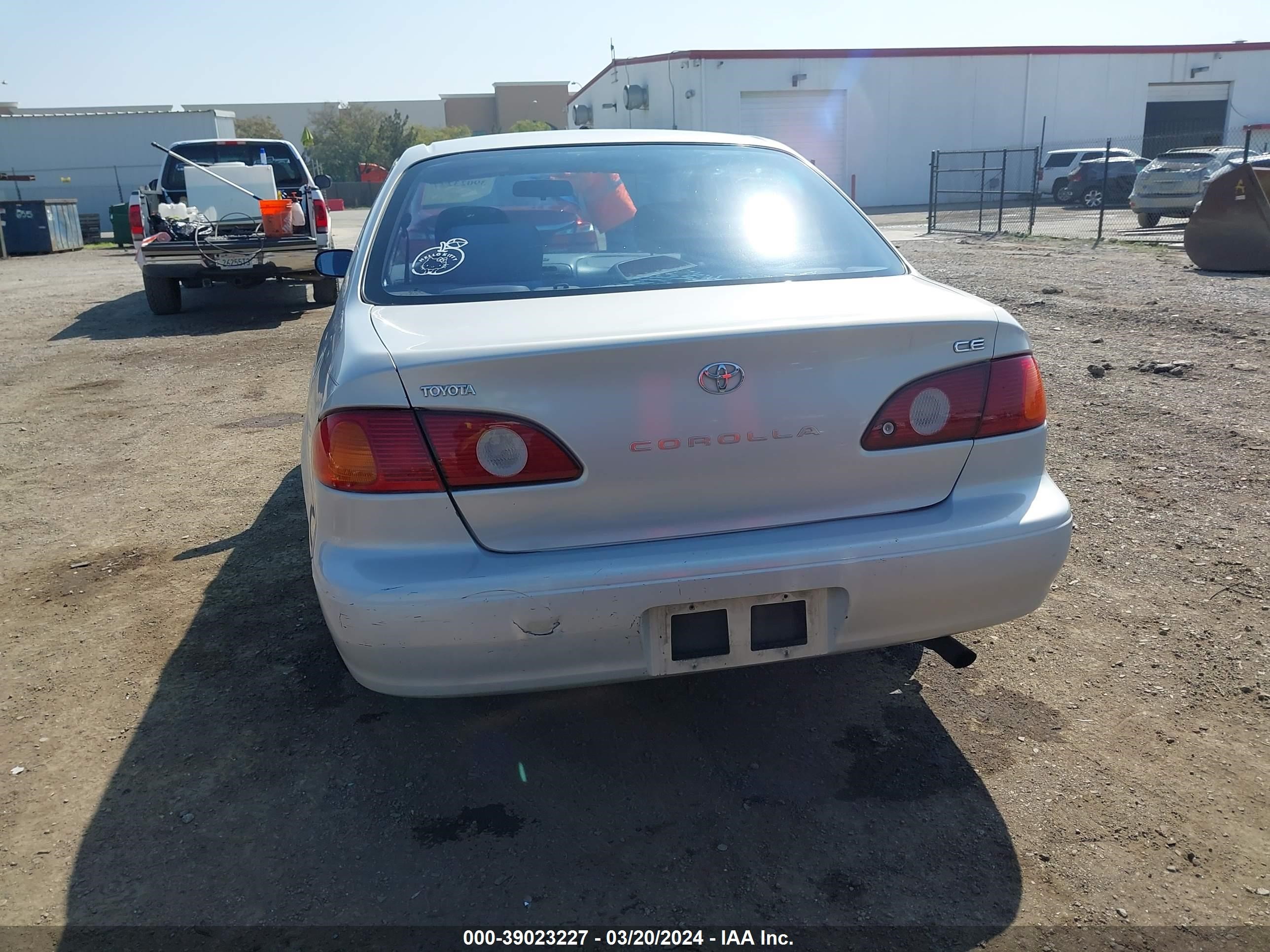 Photo 15 VIN: 1NXBR12E12Z590178 - TOYOTA COROLLA 