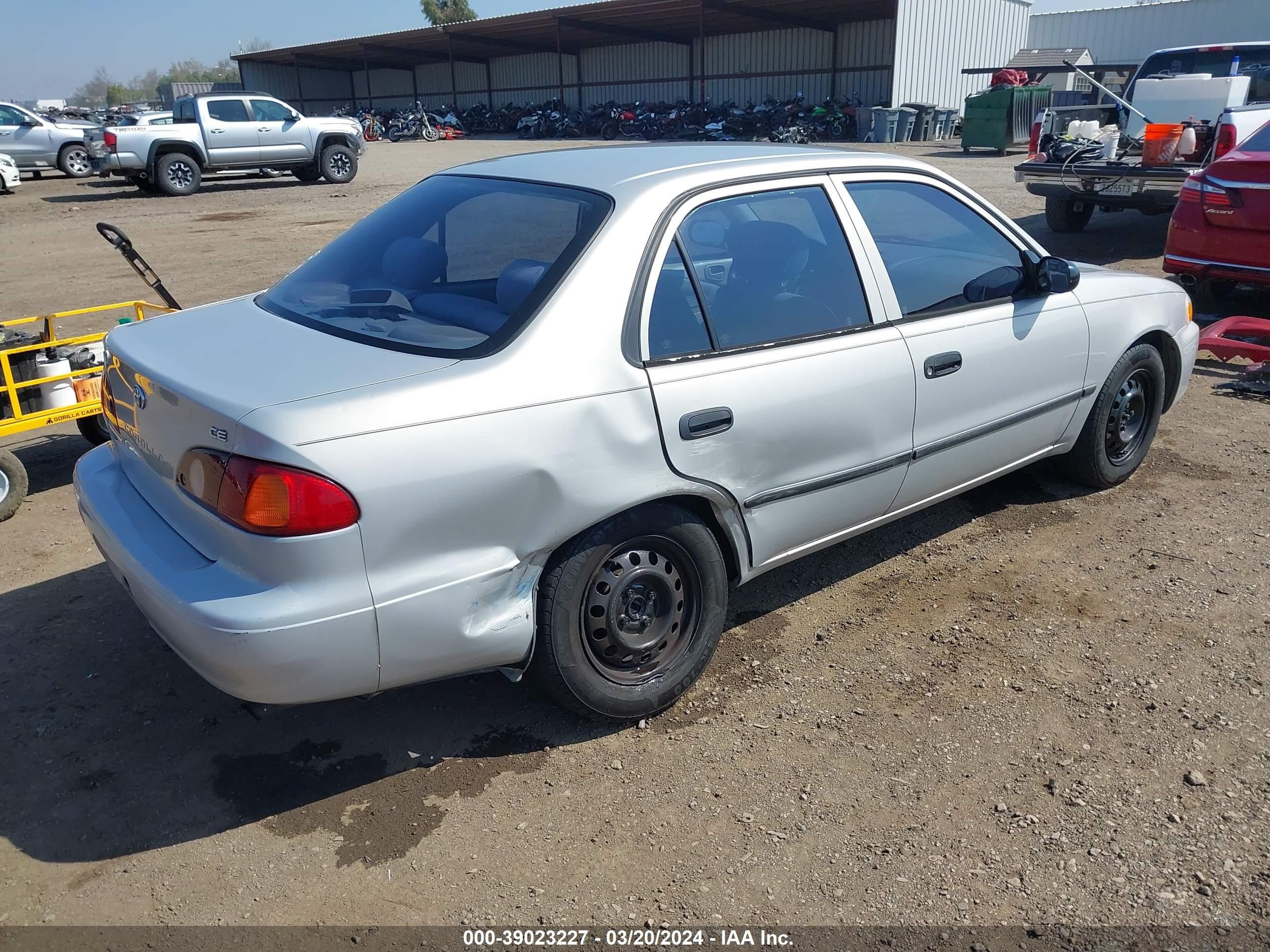 Photo 3 VIN: 1NXBR12E12Z590178 - TOYOTA COROLLA 