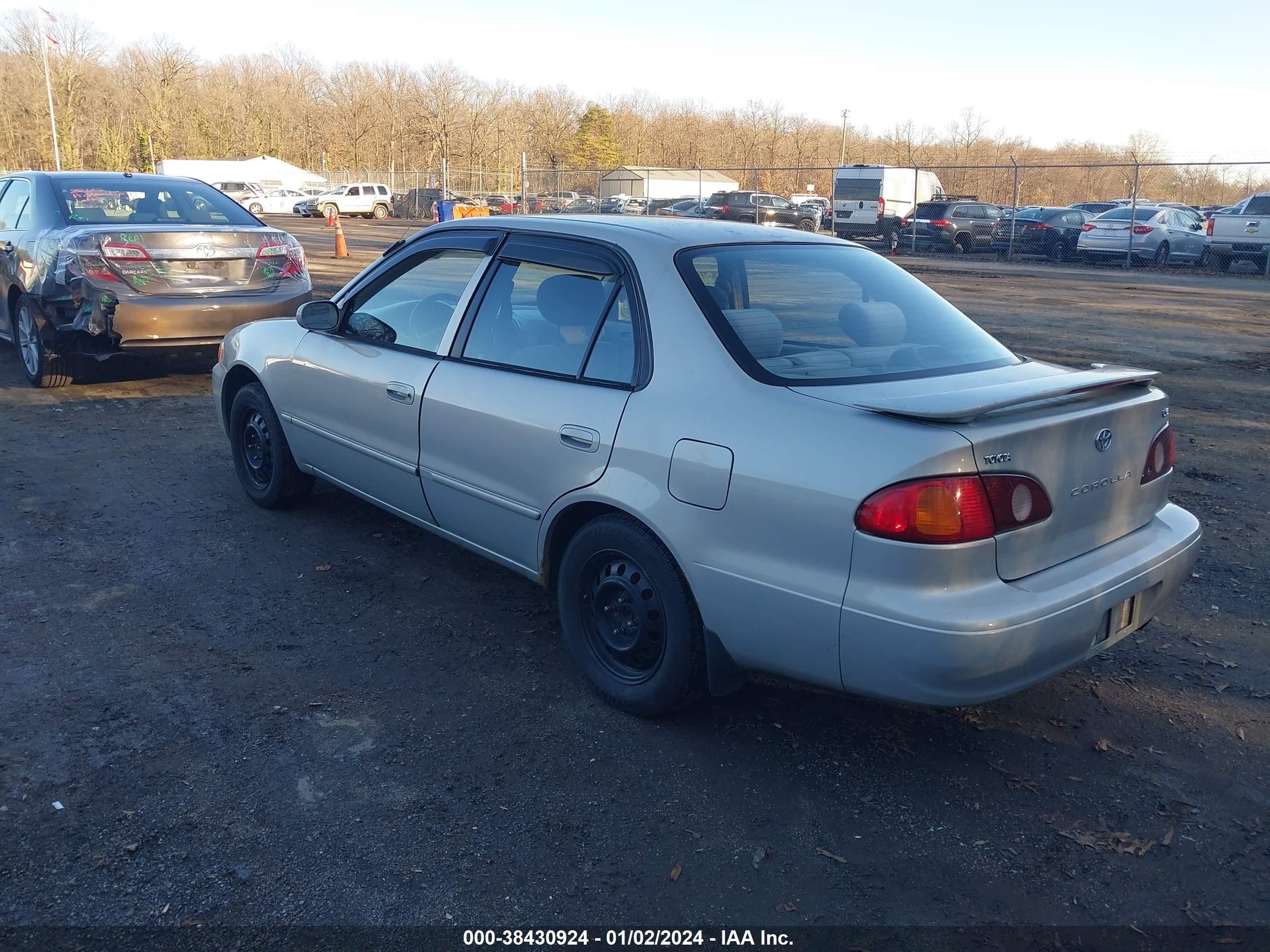 Photo 2 VIN: 1NXBR12E12Z651710 - TOYOTA COROLLA 