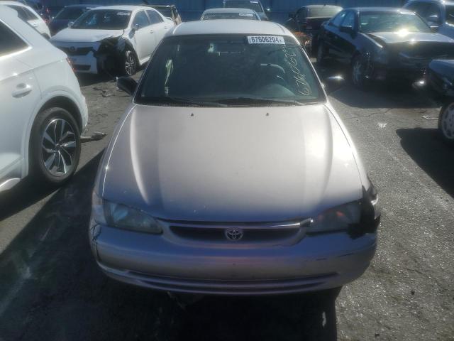 Photo 4 VIN: 1NXBR12E2YZ343647 - TOYOTA COROLLA VE 