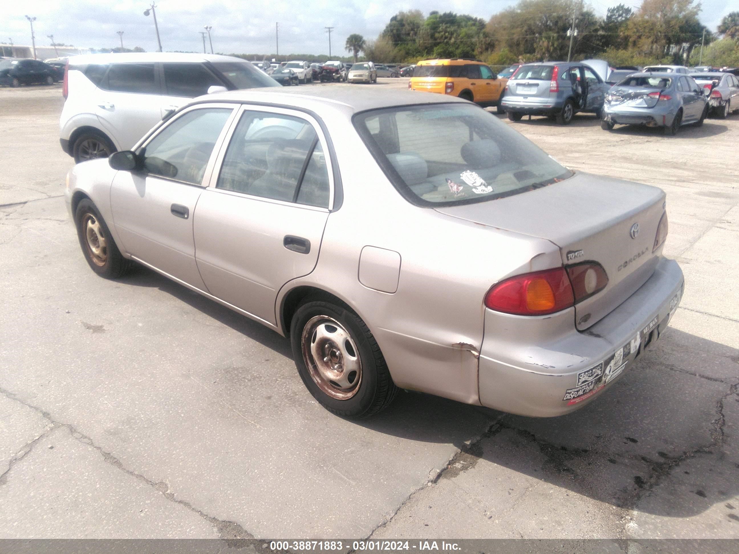 Photo 2 VIN: 1NXBR12E61Z460363 - TOYOTA COROLLA 