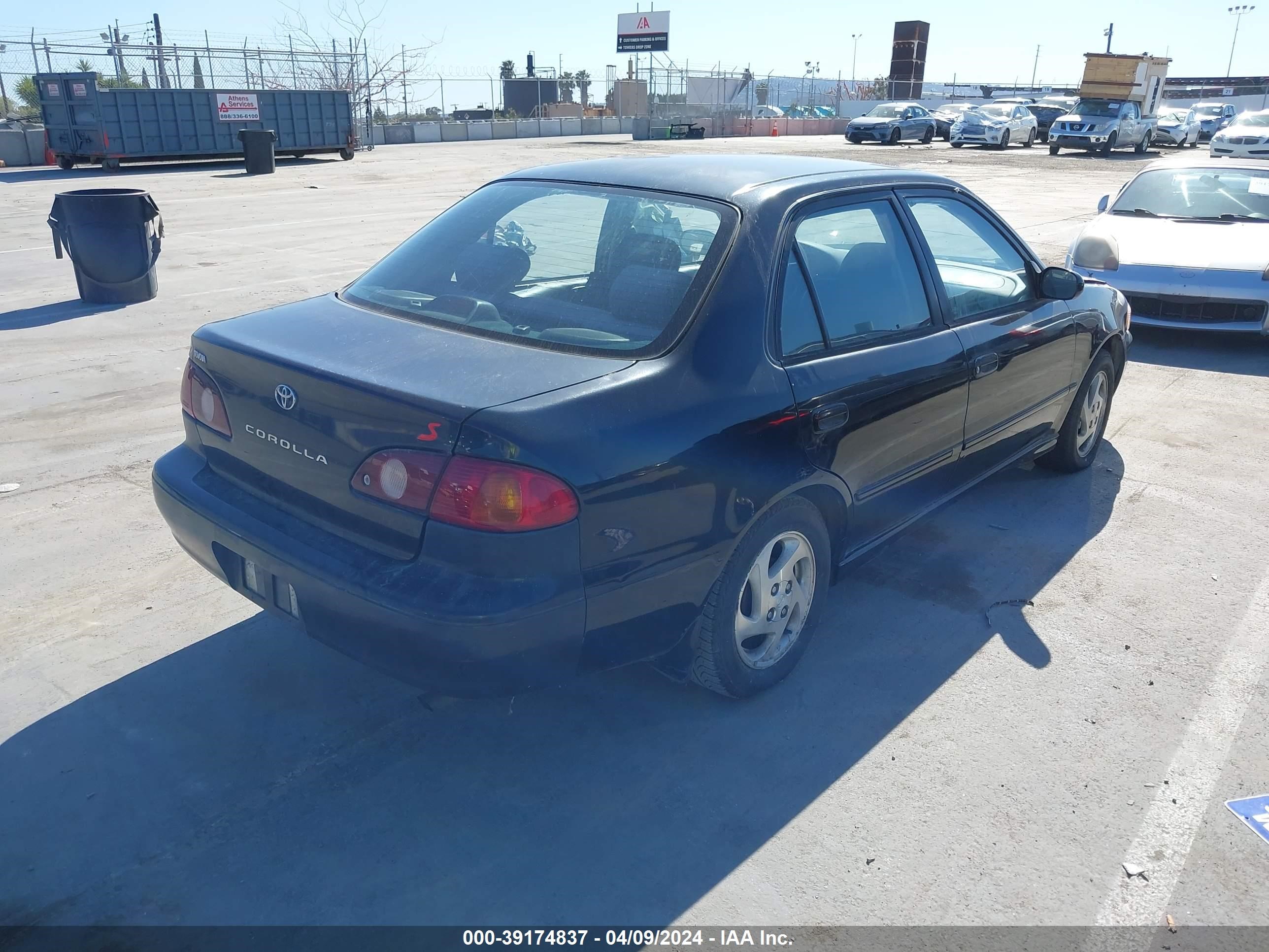 Photo 3 VIN: 1NXBR12E62Z641142 - TOYOTA COROLLA 