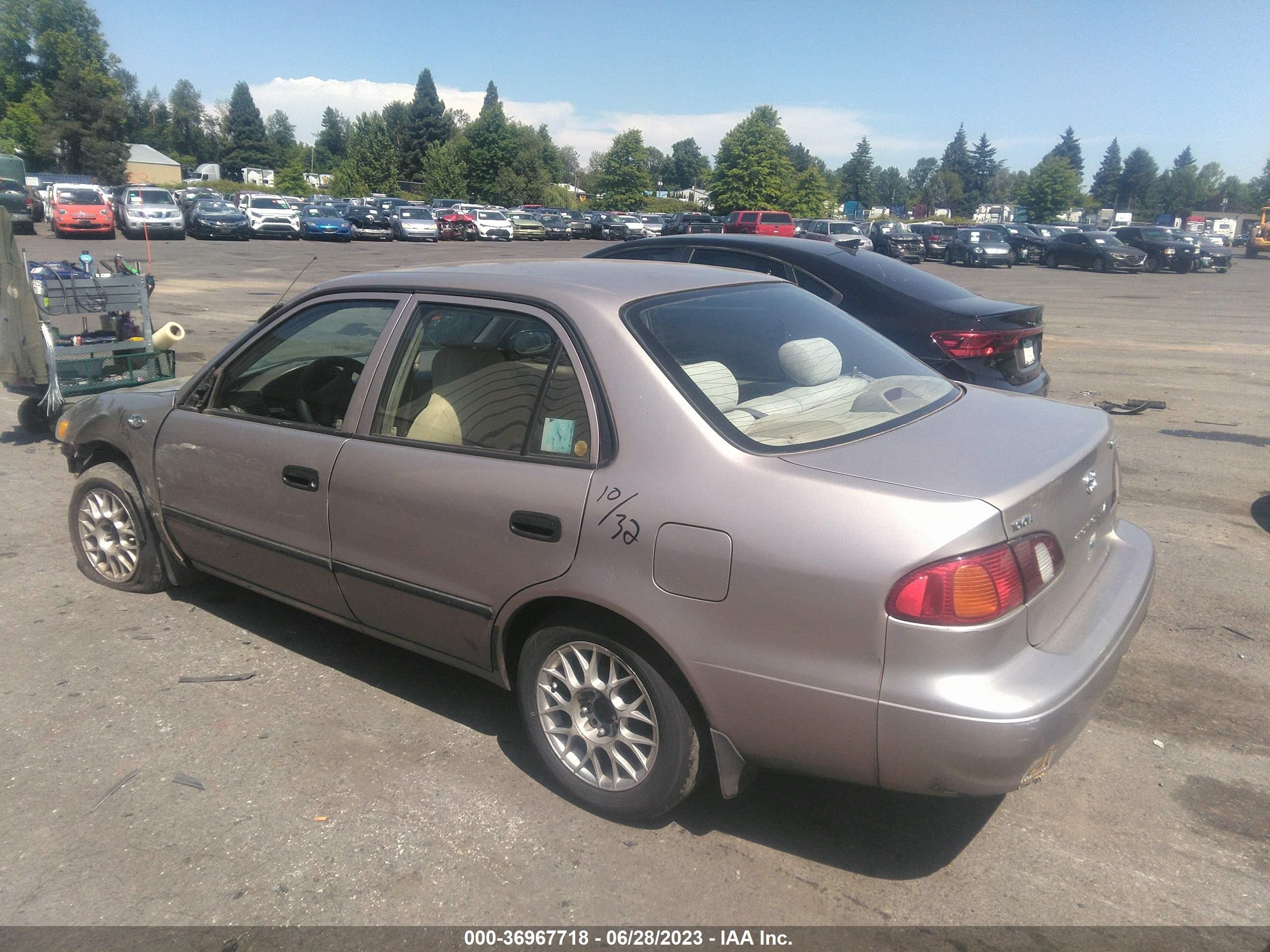 Photo 2 VIN: 1NXBR12E6WZ138359 - TOYOTA COROLLA 