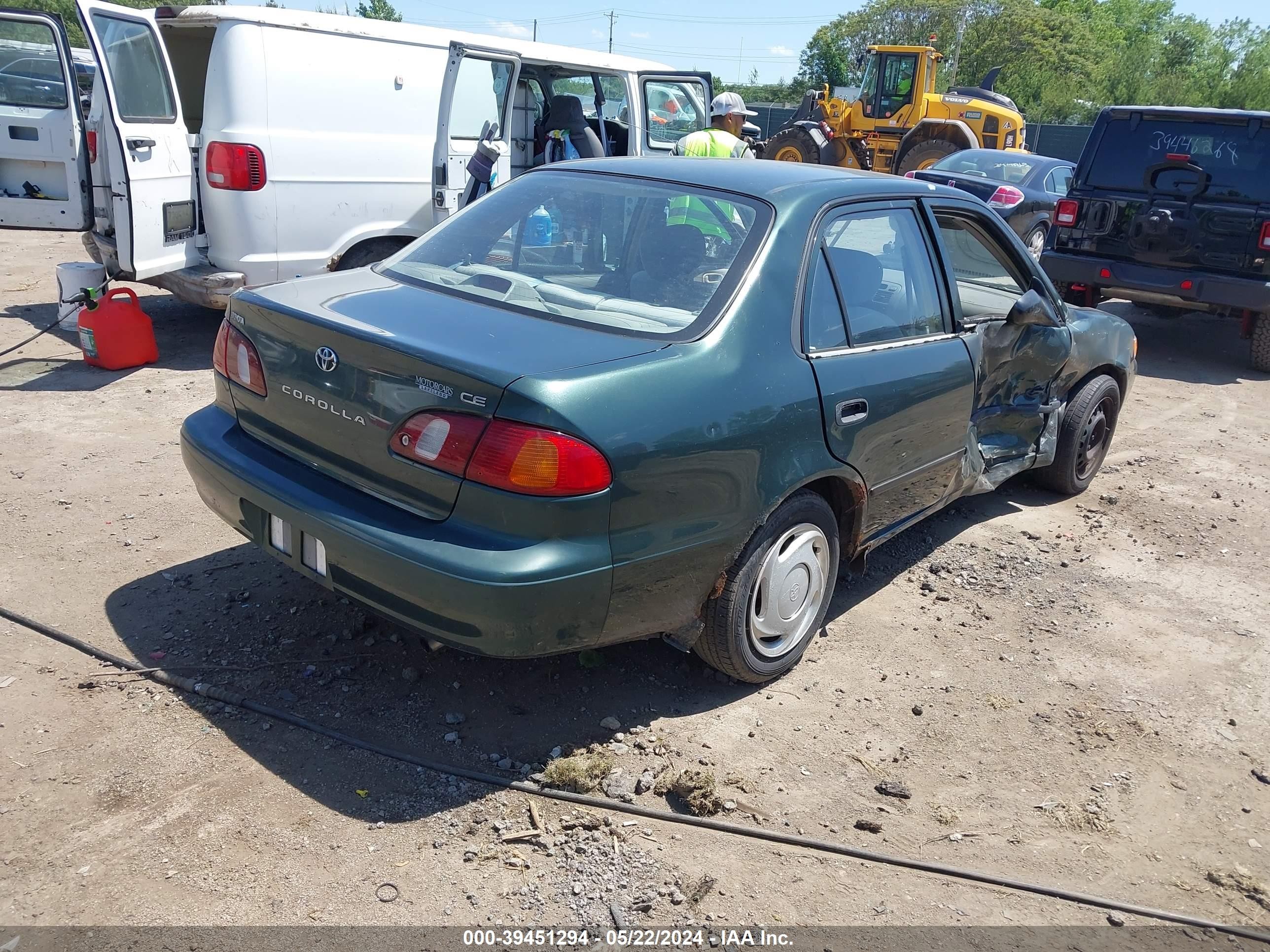 Photo 3 VIN: 1NXBR12E6YZ337799 - TOYOTA COROLLA 