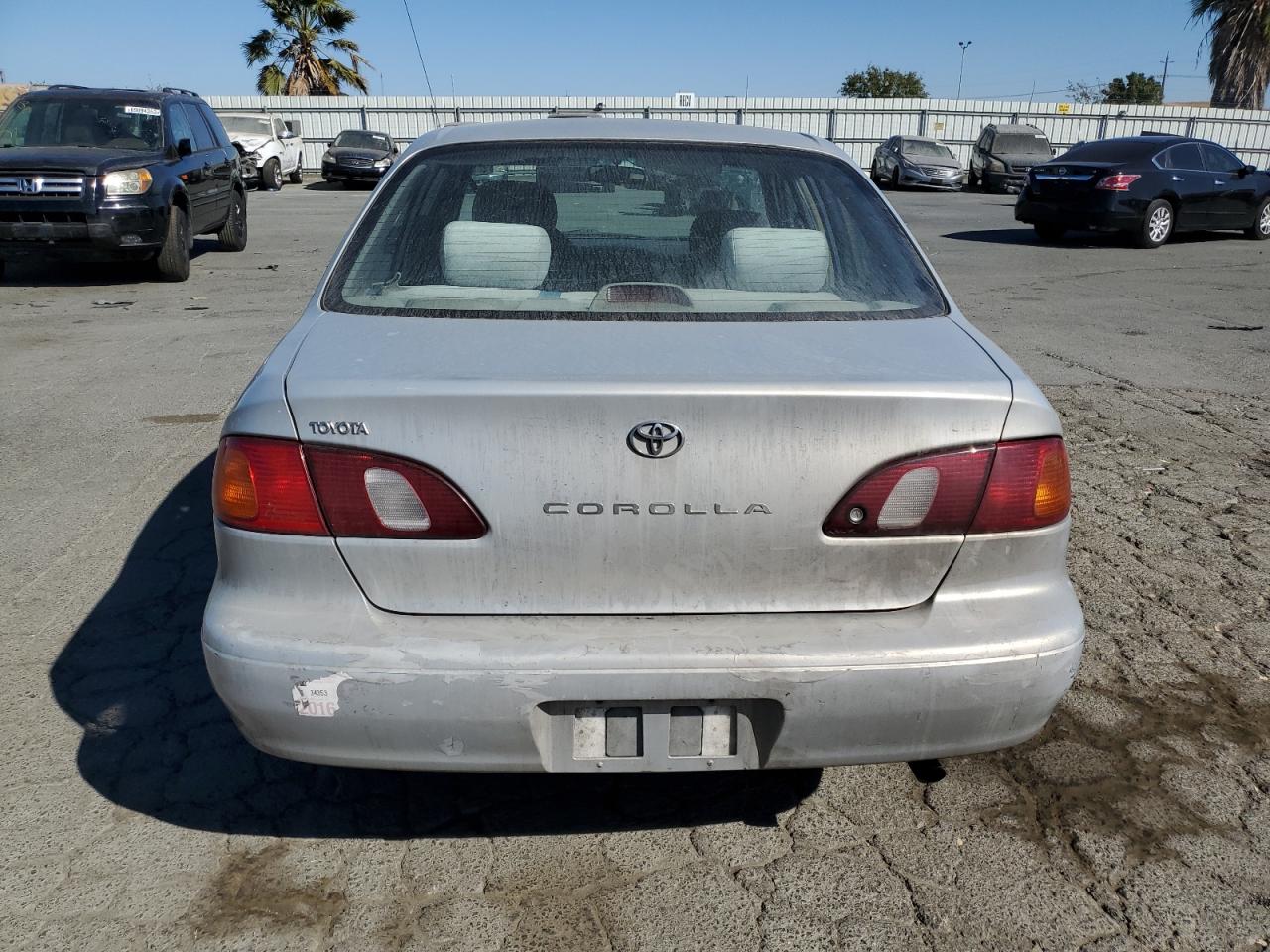 Photo 5 VIN: 1NXBR12E7XZ227522 - TOYOTA COROLLA 