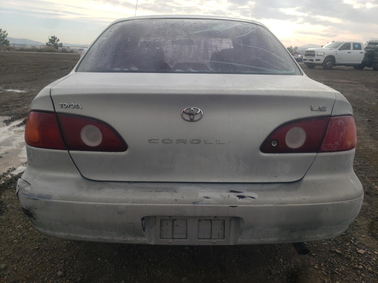 Photo 5 VIN: 1NXBR12E81Z555300 - TOYOTA COROLLA 