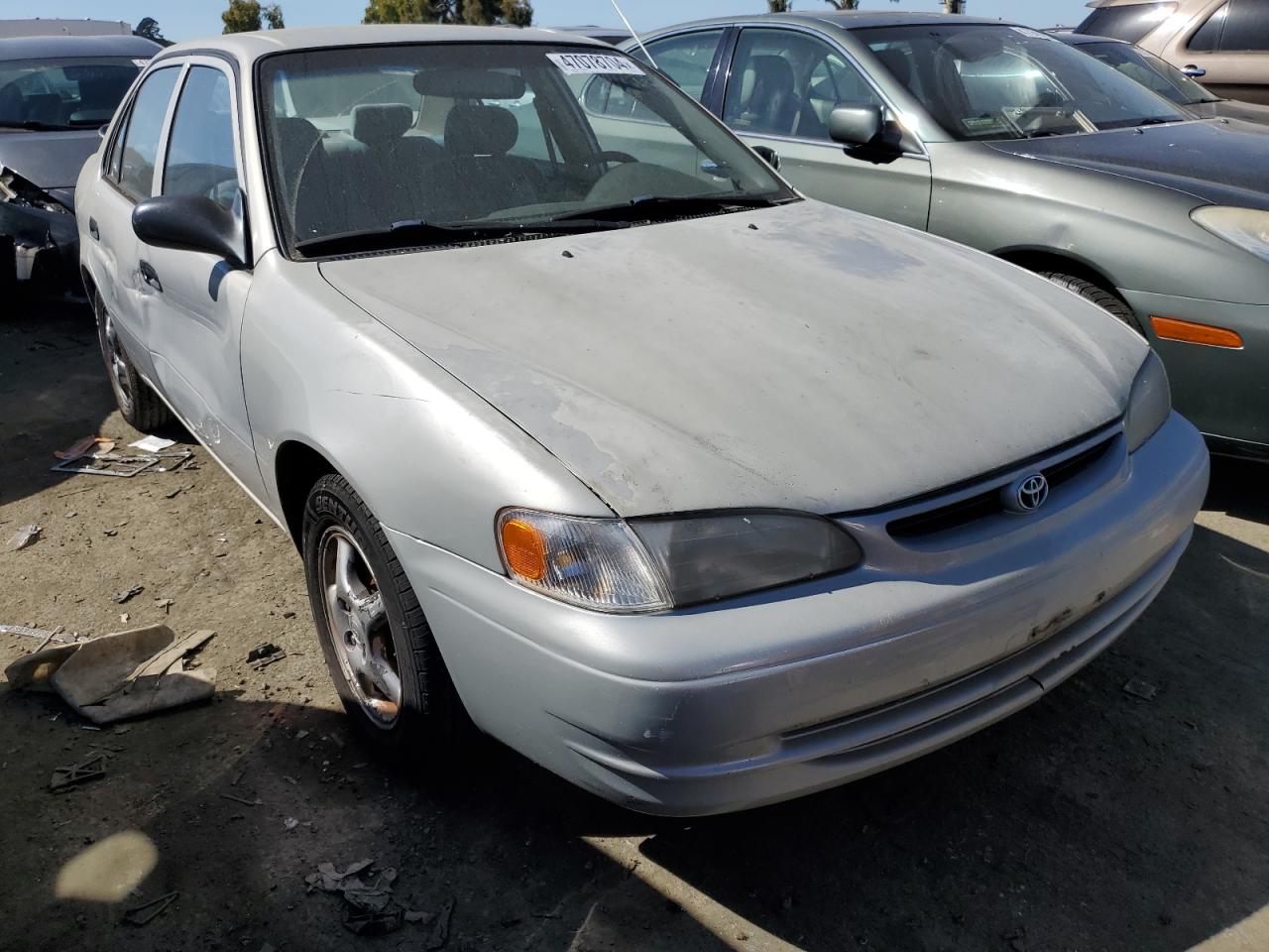 Photo 3 VIN: 1NXBR12E8YZ383103 - TOYOTA COROLLA 