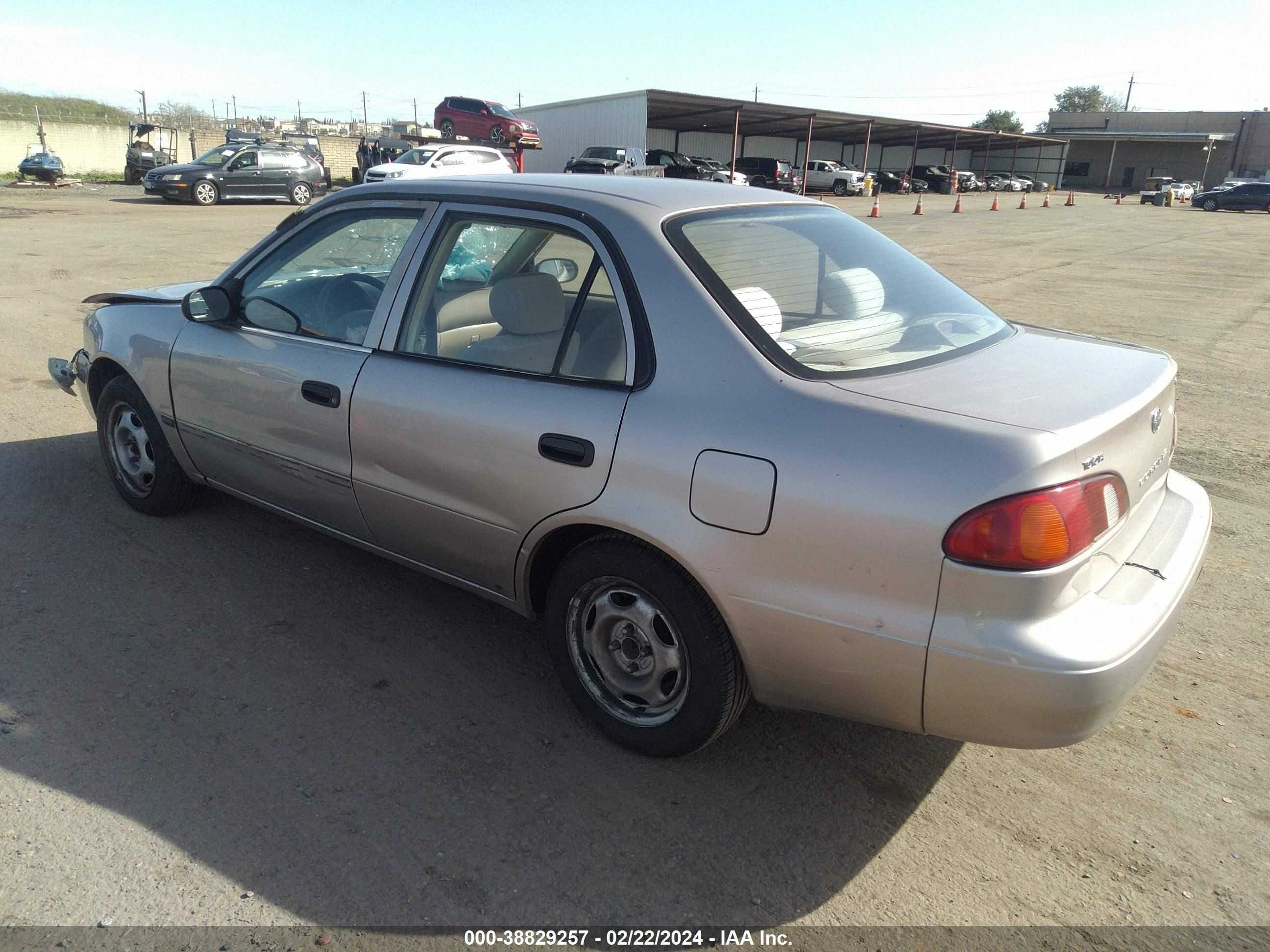 Photo 2 VIN: 1NXBR12E9XZ186813 - TOYOTA COROLLA 