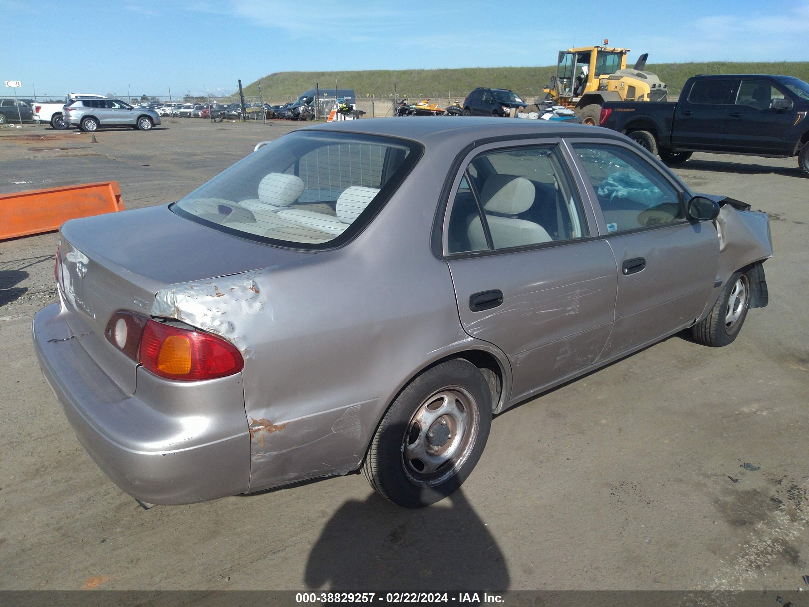 Photo 3 VIN: 1NXBR12E9XZ186813 - TOYOTA COROLLA 