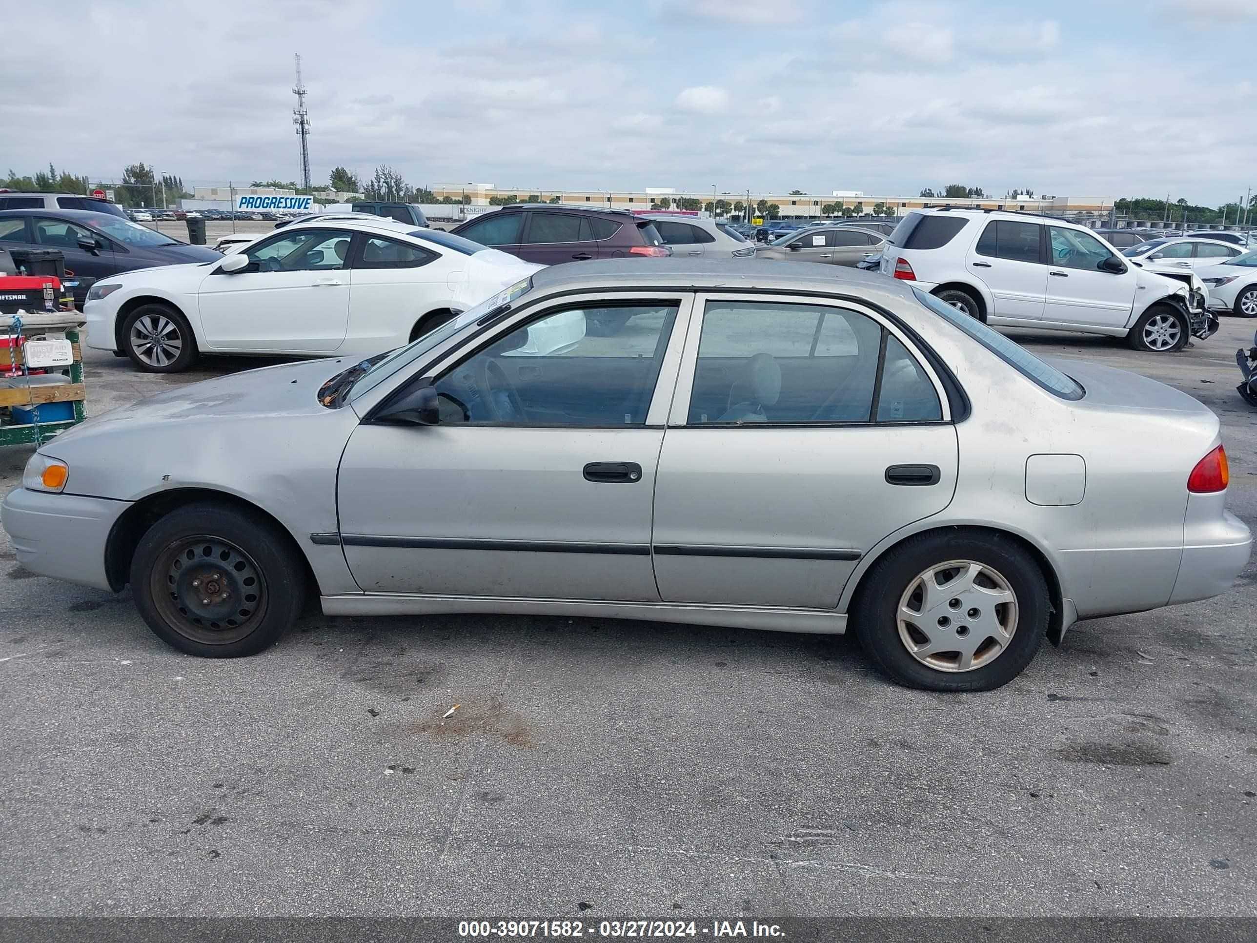 Photo 13 VIN: 1NXBR12E9XZ297944 - TOYOTA COROLLA 