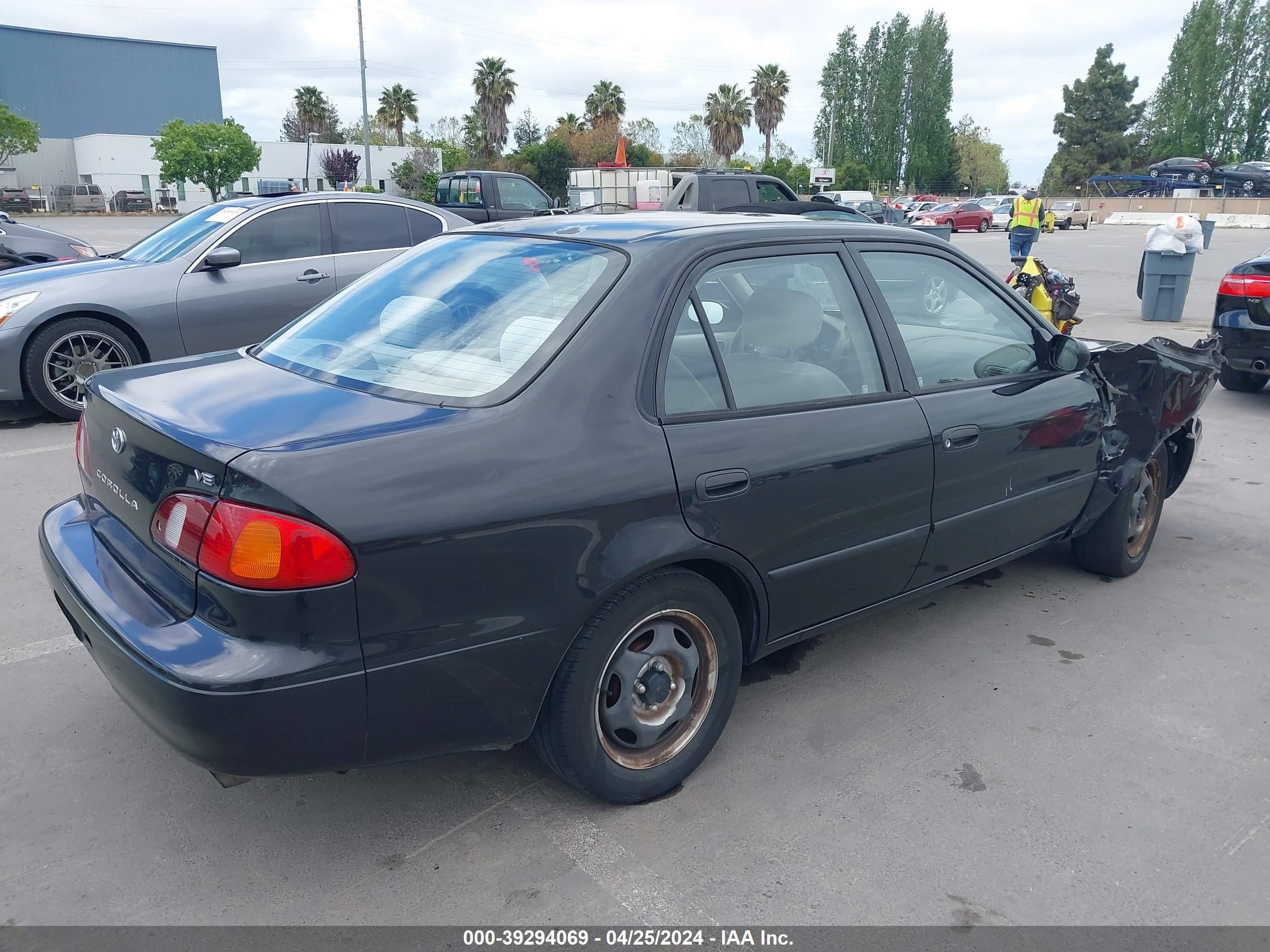 Photo 3 VIN: 1NXBR12EXYZ360616 - TOYOTA COROLLA 