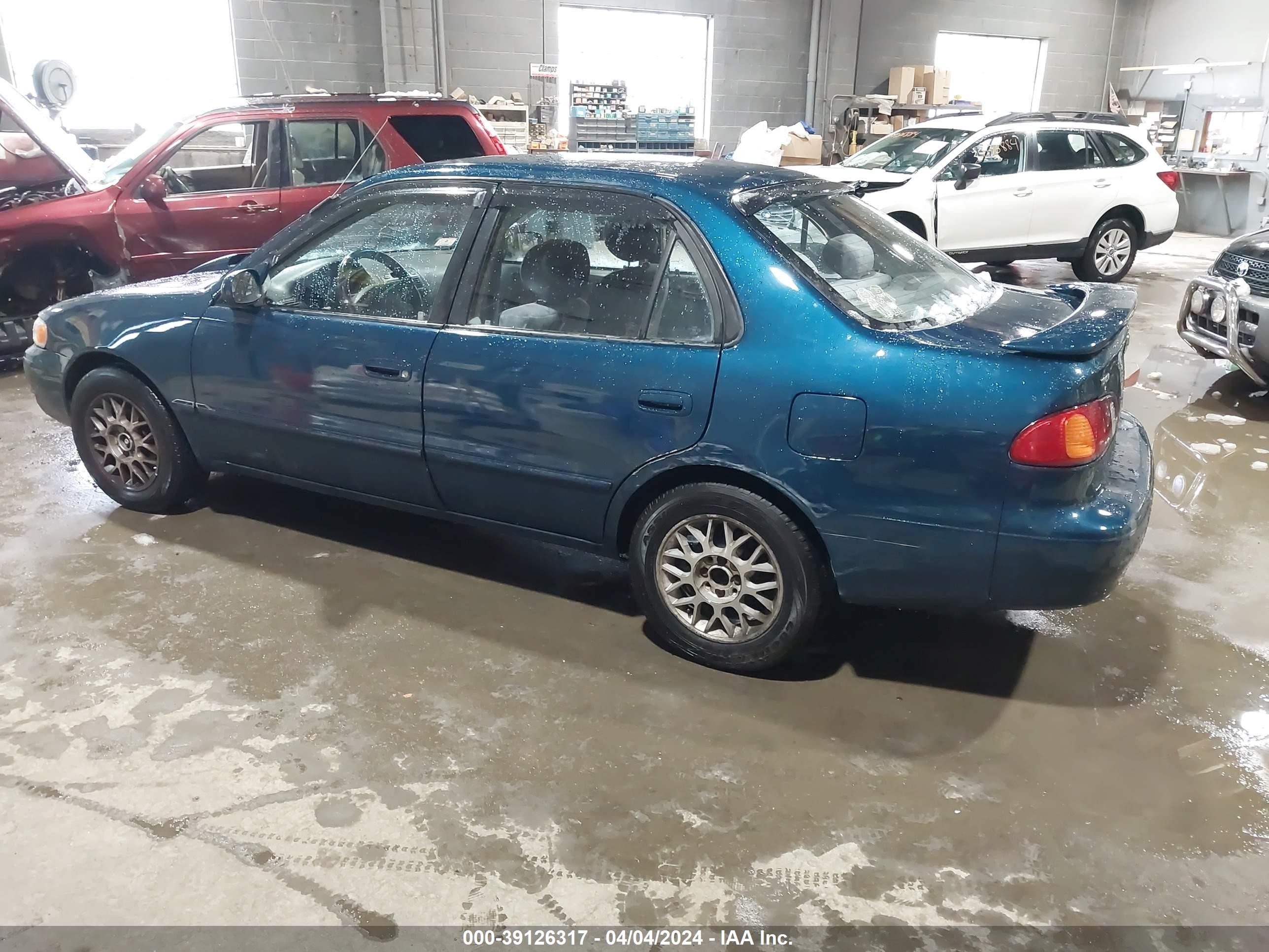 Photo 2 VIN: 1NXBR18E1WZ041772 - TOYOTA COROLLA 