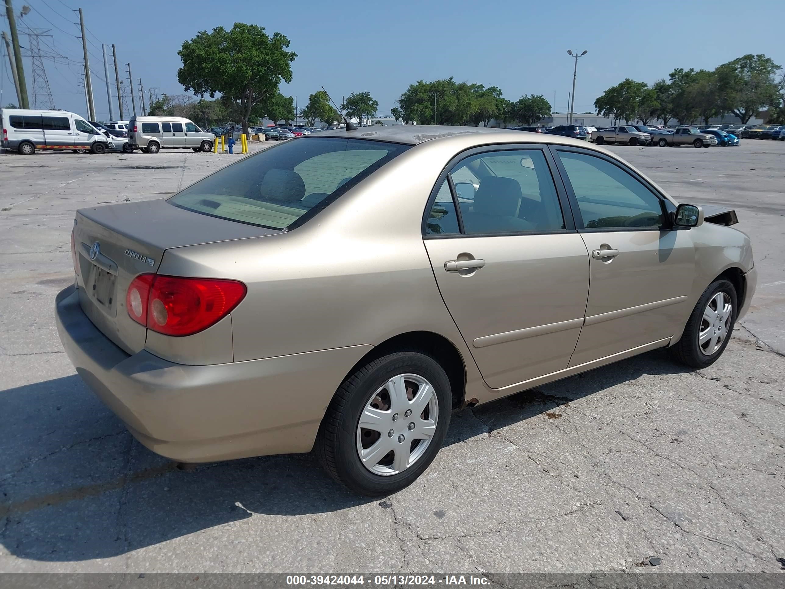 Photo 3 VIN: 1NXBR30E26Z581297 - TOYOTA COROLLA 