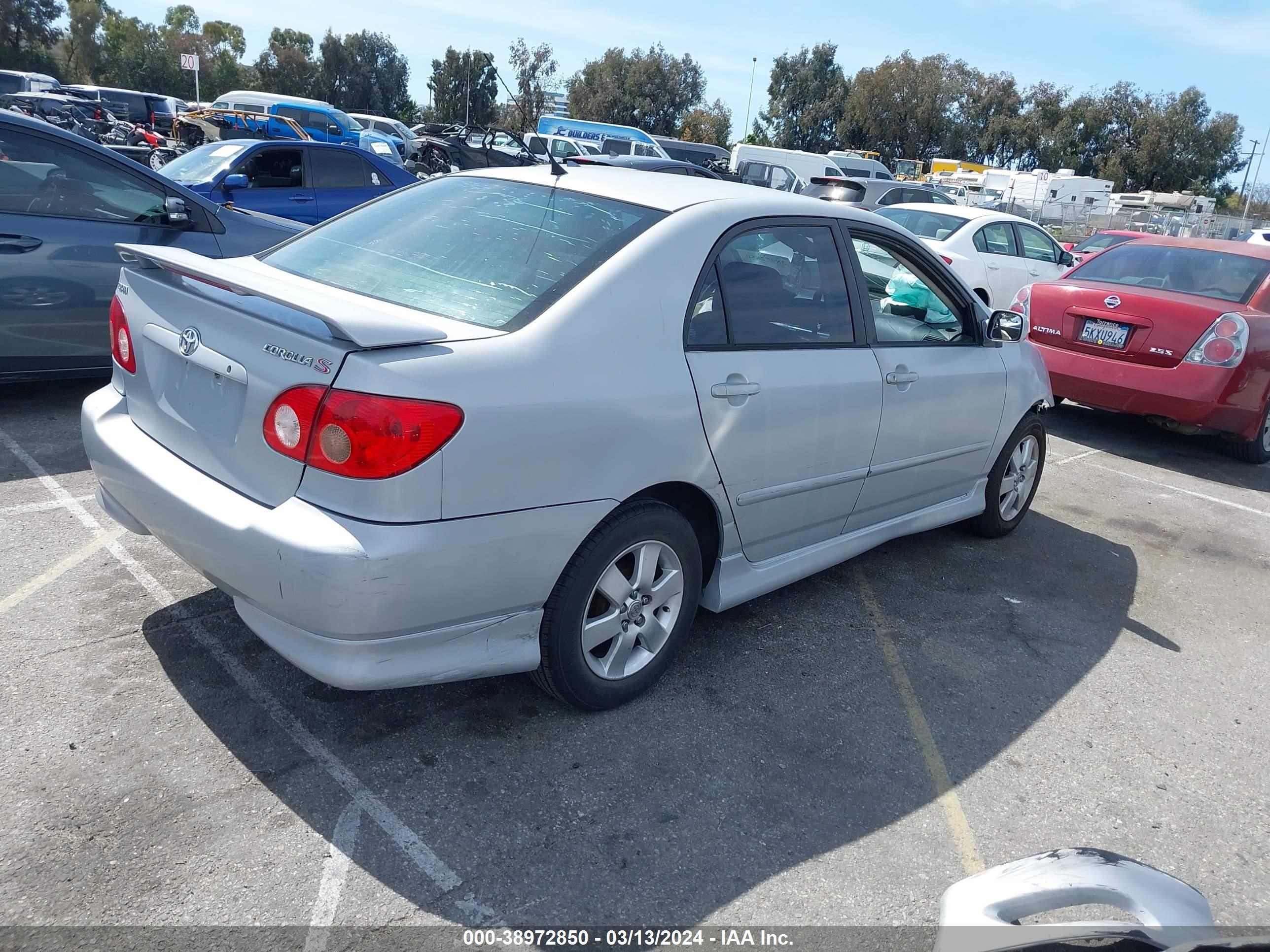 Photo 3 VIN: 1NXBR30E56Z717521 - TOYOTA COROLLA 