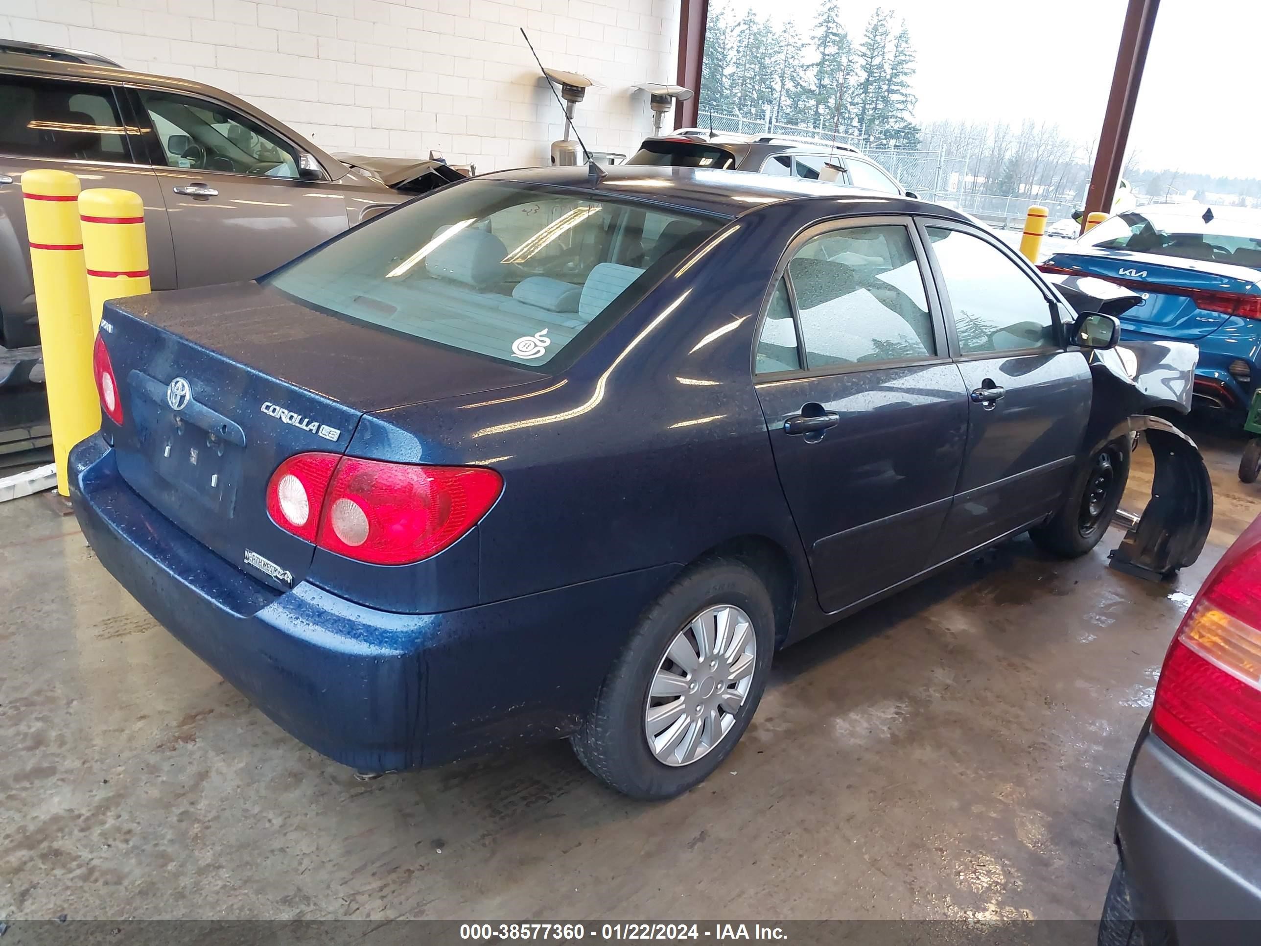 Photo 3 VIN: 1NXBR30E65Z381487 - TOYOTA COROLLA 