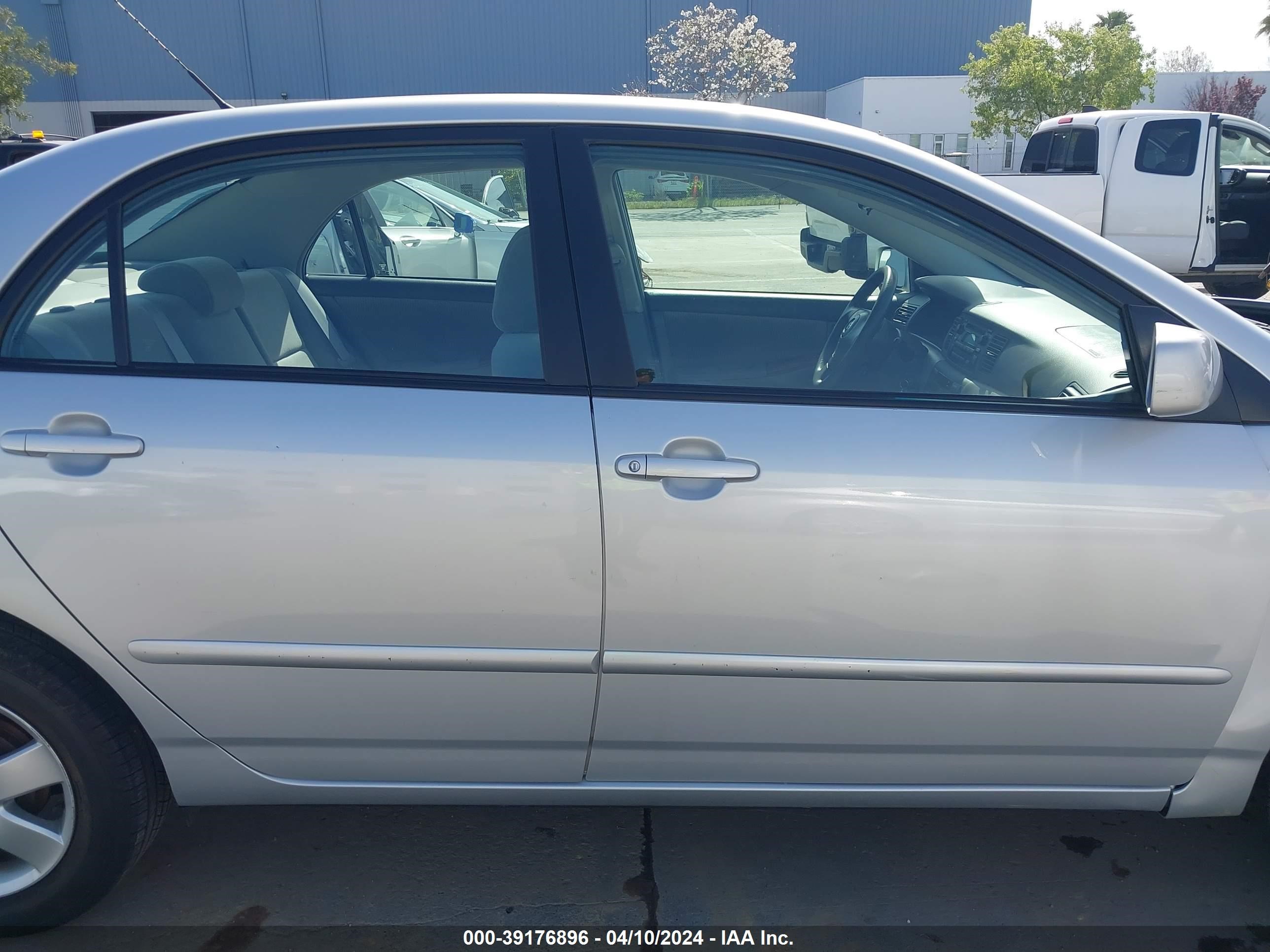 Photo 12 VIN: 1NXBR30E96Z742065 - TOYOTA COROLLA 