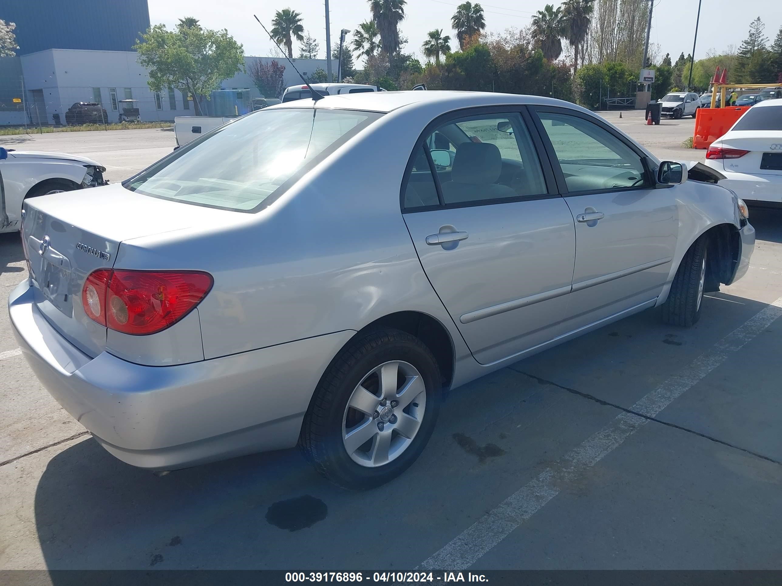 Photo 3 VIN: 1NXBR30E96Z742065 - TOYOTA COROLLA 