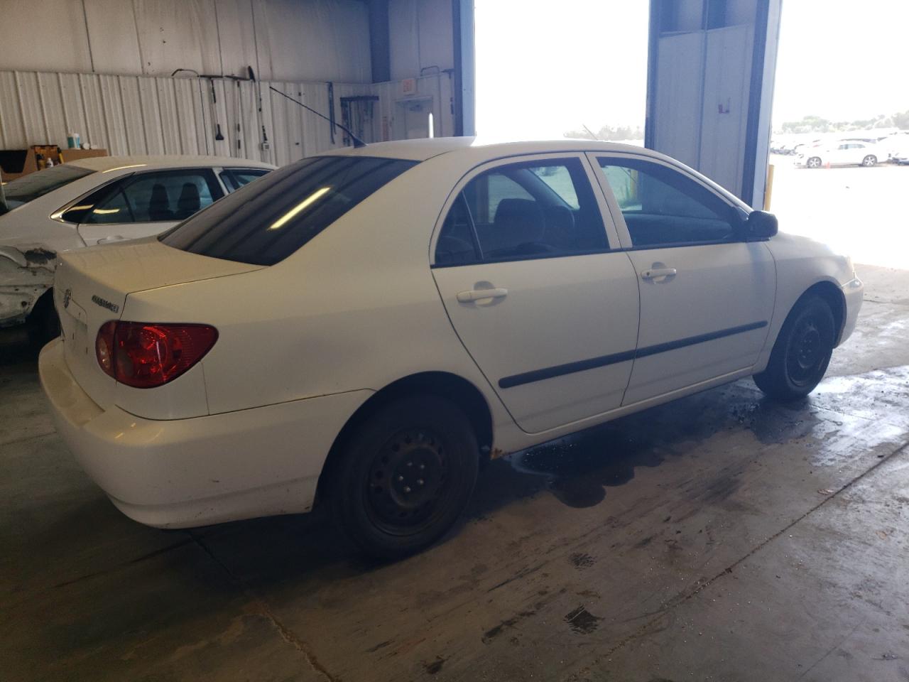 Photo 3 VIN: 1NXBR32E15Z471093 - TOYOTA COROLLA 