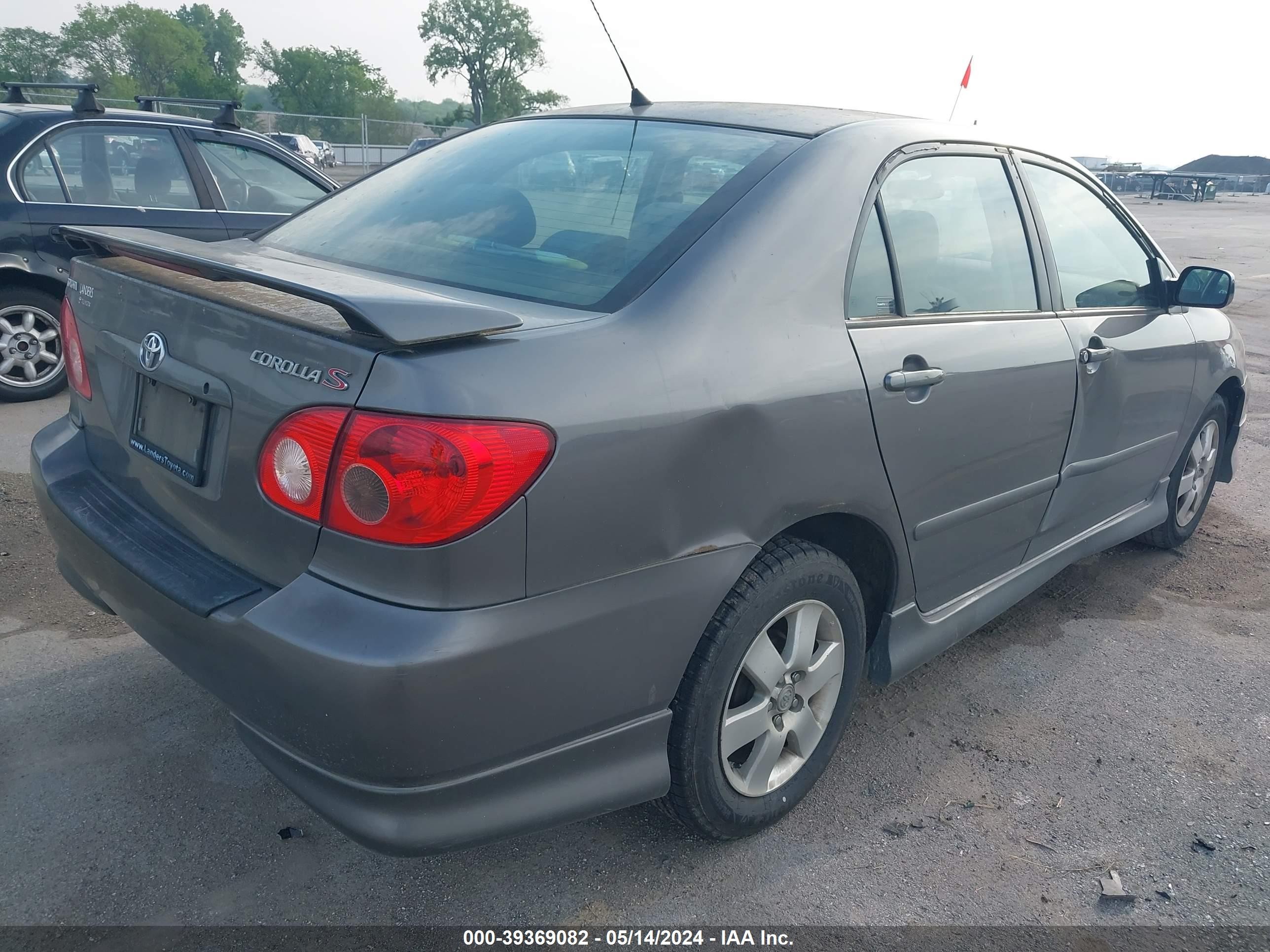 Photo 3 VIN: 1NXBR32E18Z974563 - TOYOTA COROLLA 