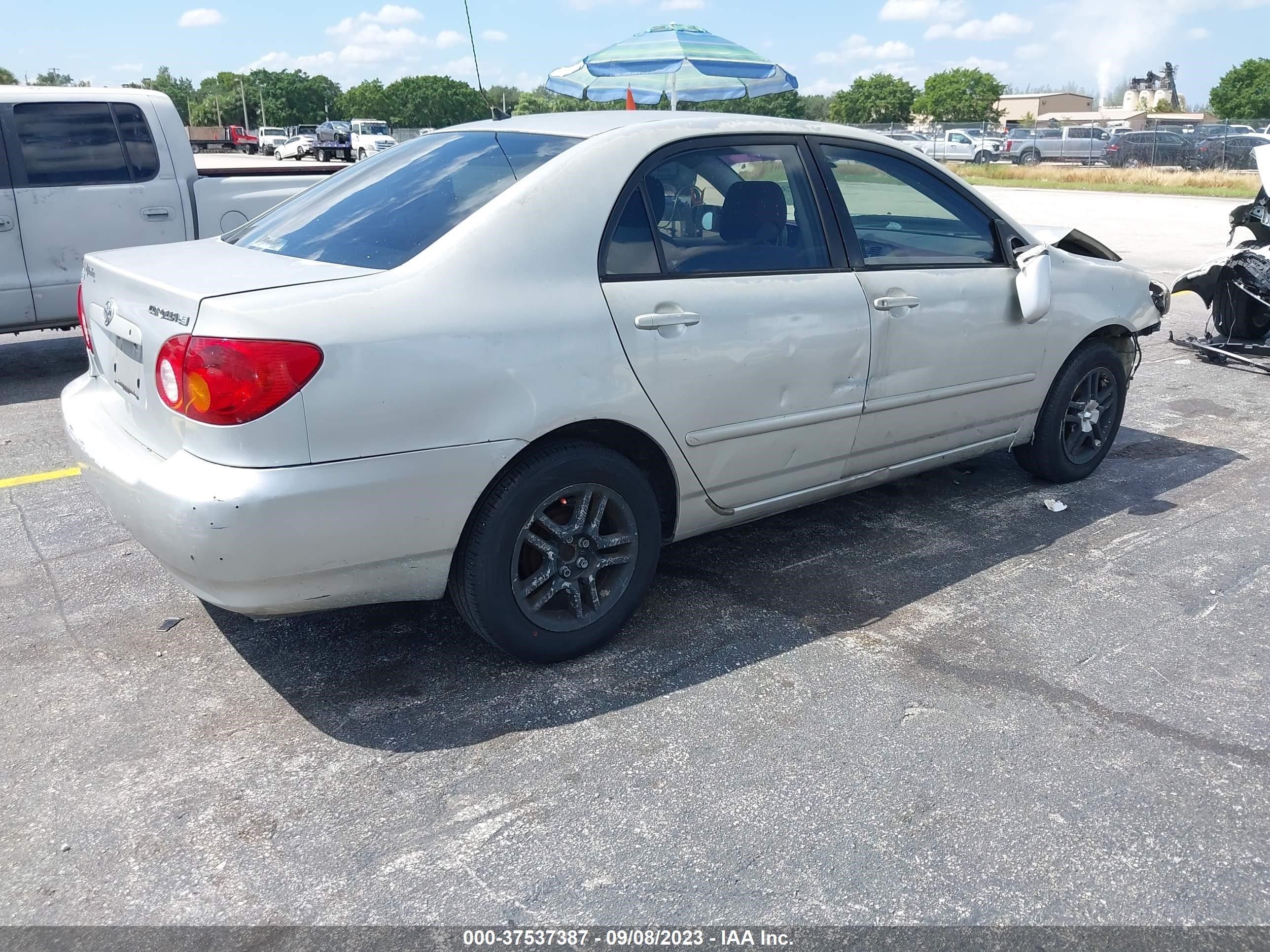 Photo 3 VIN: 1NXBR32E33Z113457 - TOYOTA COROLLA 